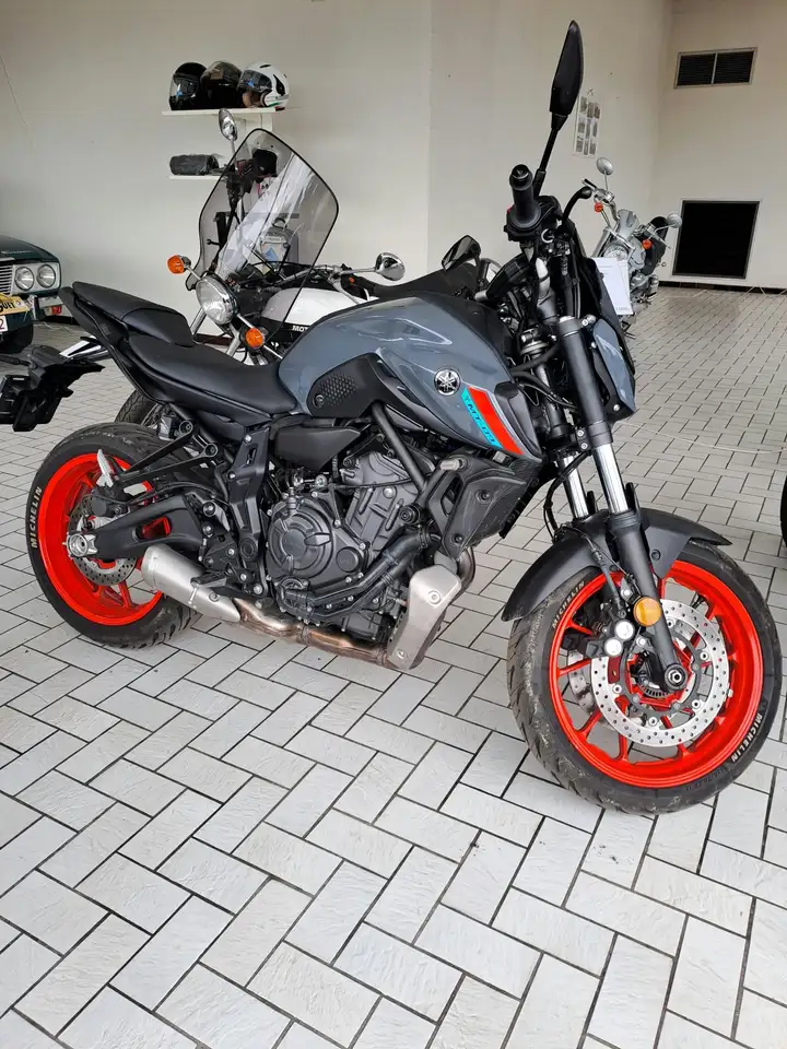 Yamaha MT-07