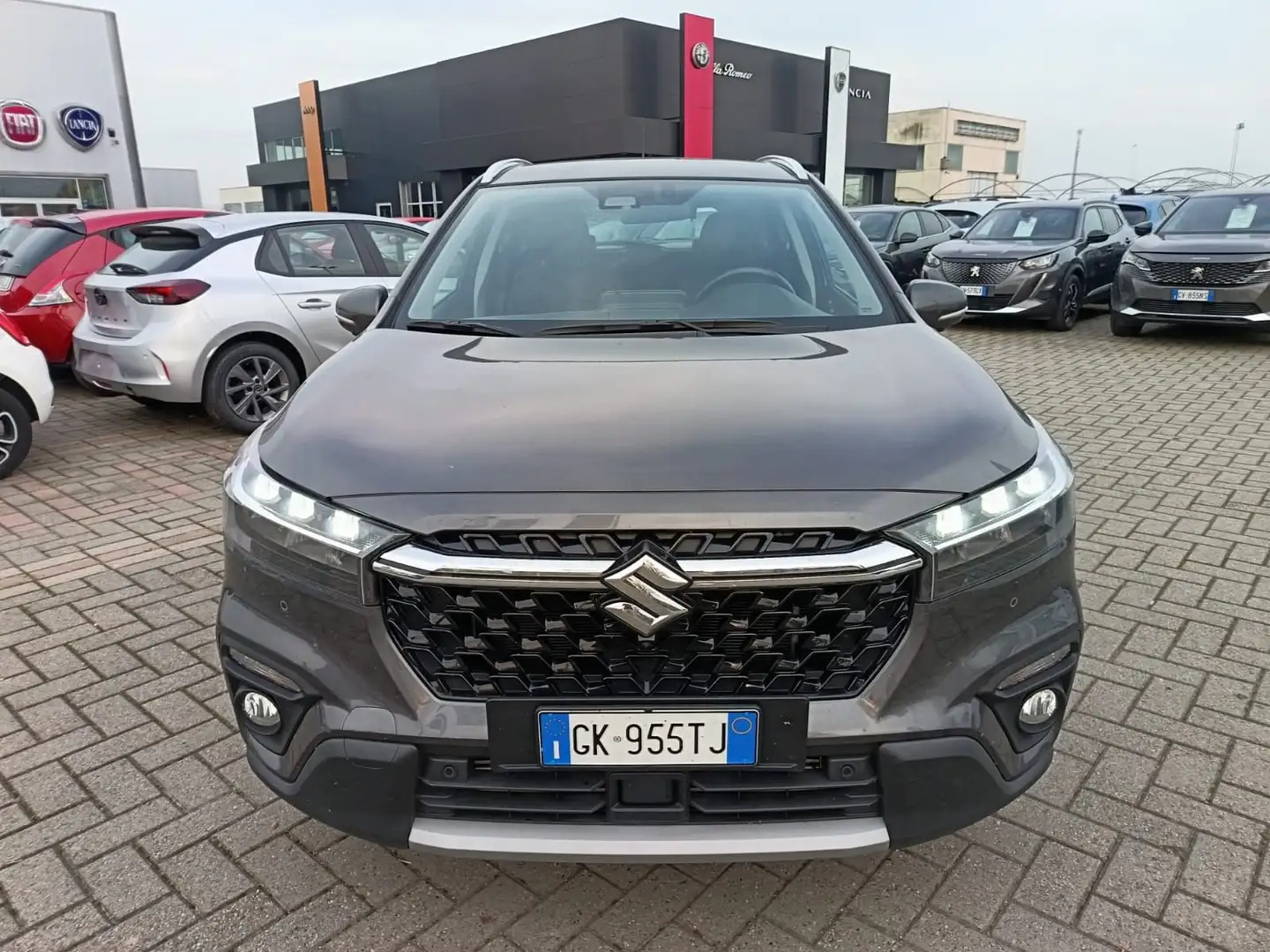 Suzuki S-Cross S-Cross 1.4 Hybrid 4WD AllGrip Top+ Gris - 2