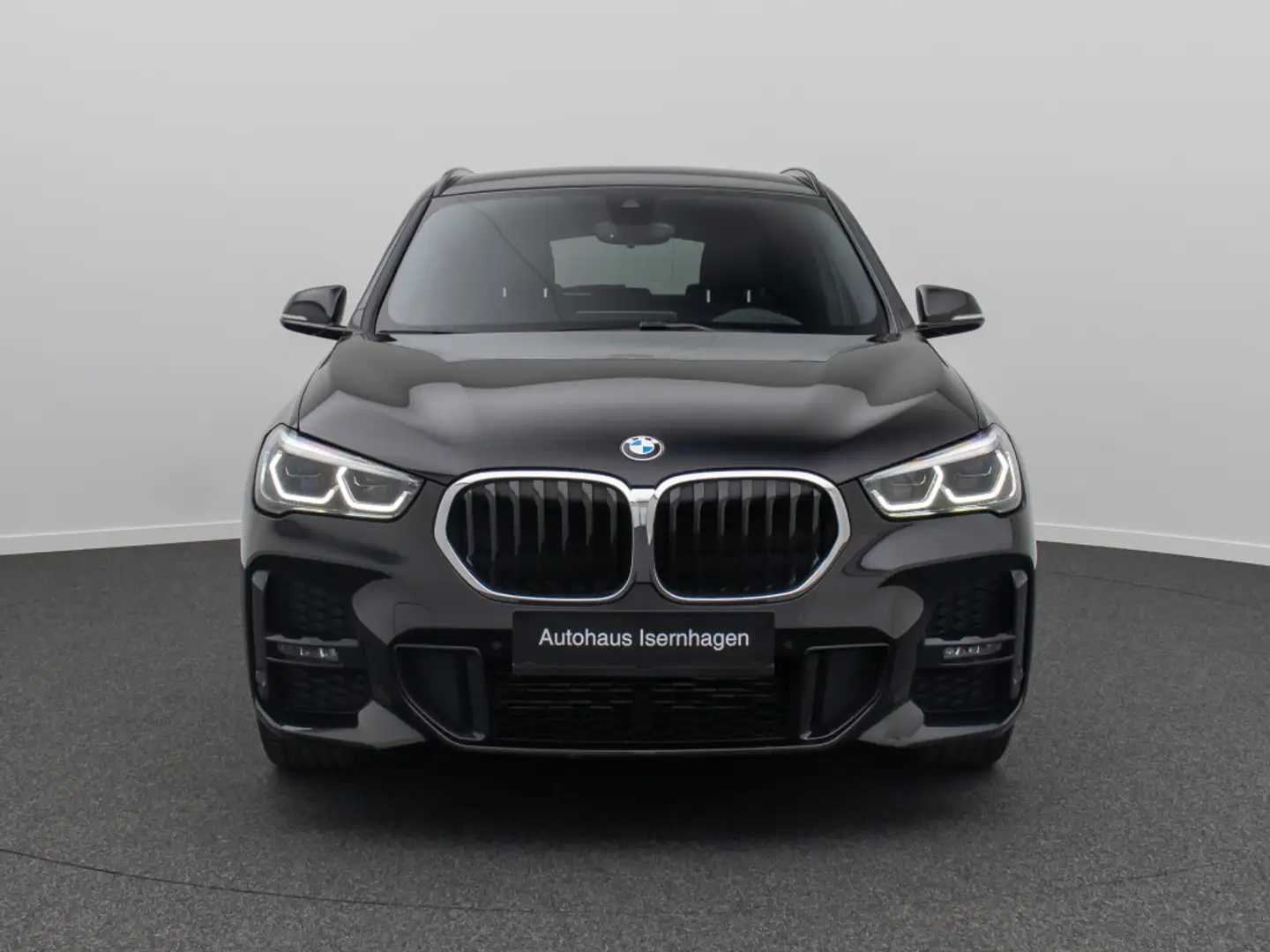 BMW X1 xD20d M Sport Parkassist Lenkrhz HUD DAB HiFi crna - 2
