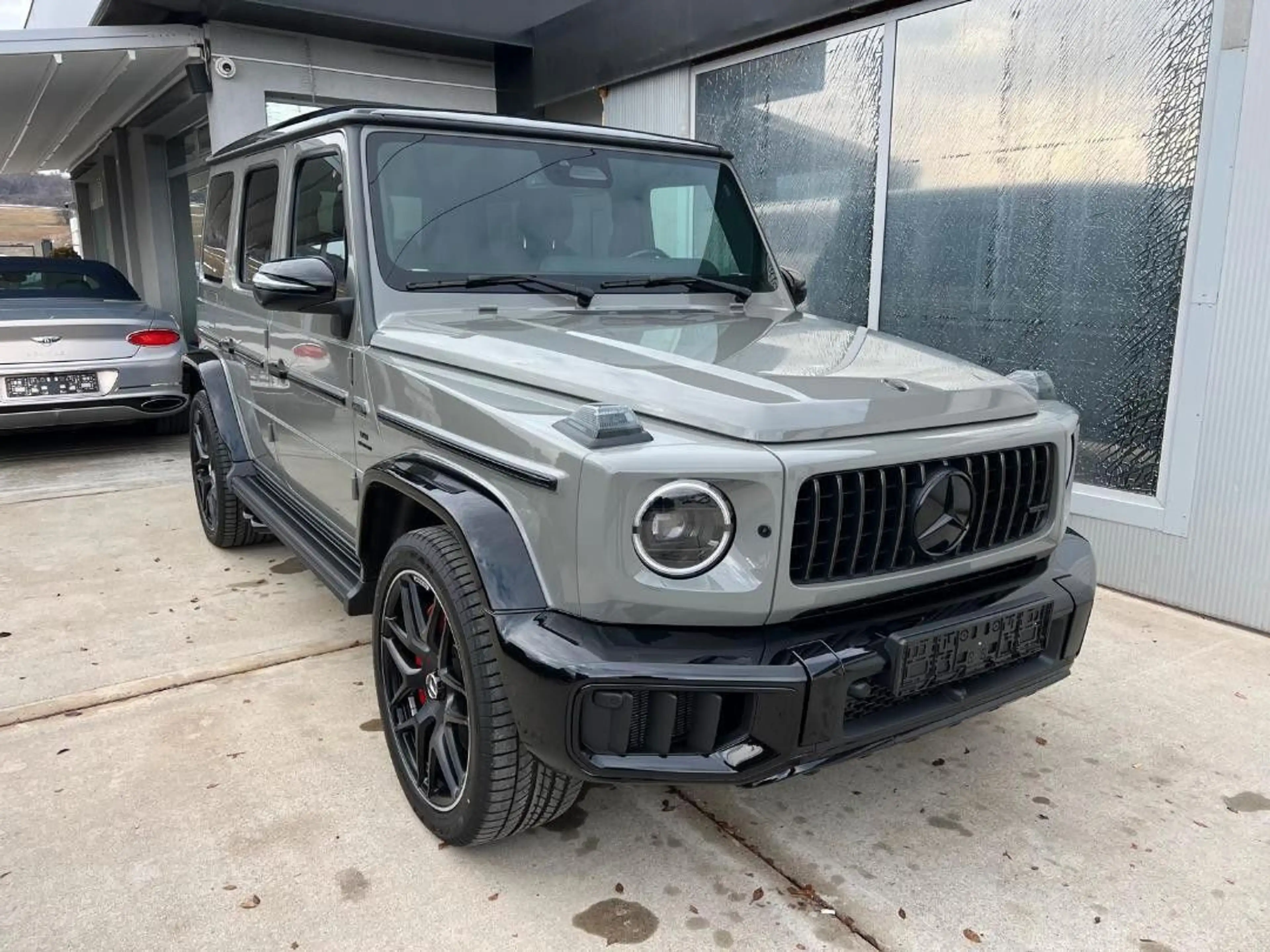 Mercedes-Benz G 63 AMG Ride Control A22 Night Carbon 22Z M2027