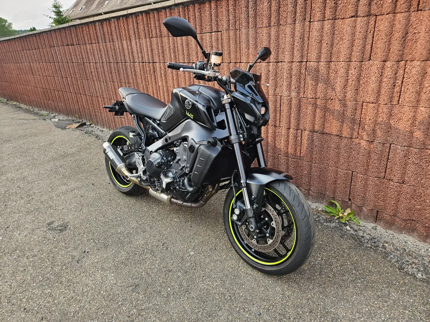 Yamaha MT-09 Noir - 2