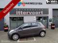 Toyota Yaris 1.3 VVTi Sol Grijs - thumbnail 3