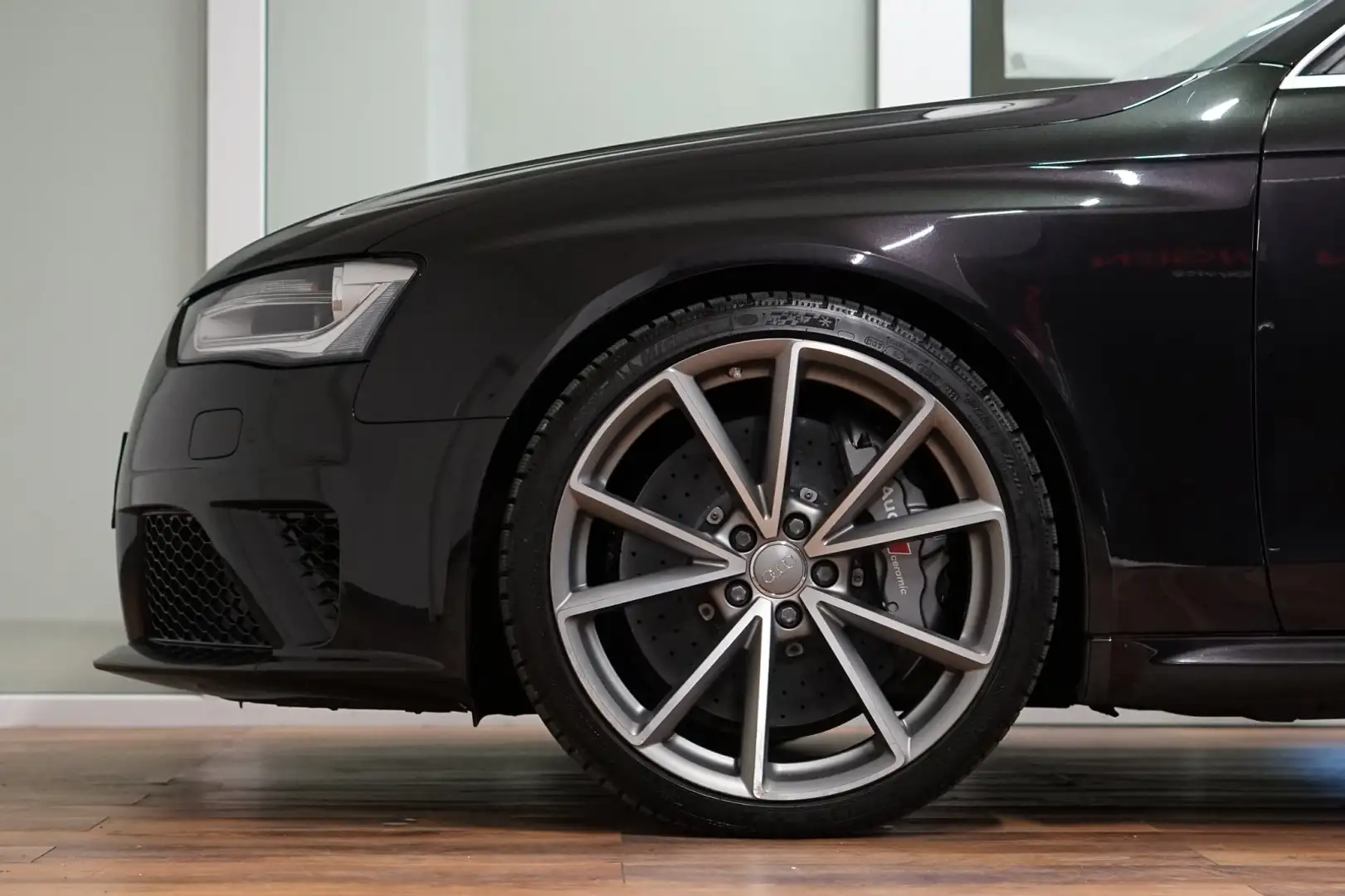 Audi RS4 4 Avant 4.2 FSI quattro|XENON|MMI|B&O|KERAMIK Black - 2