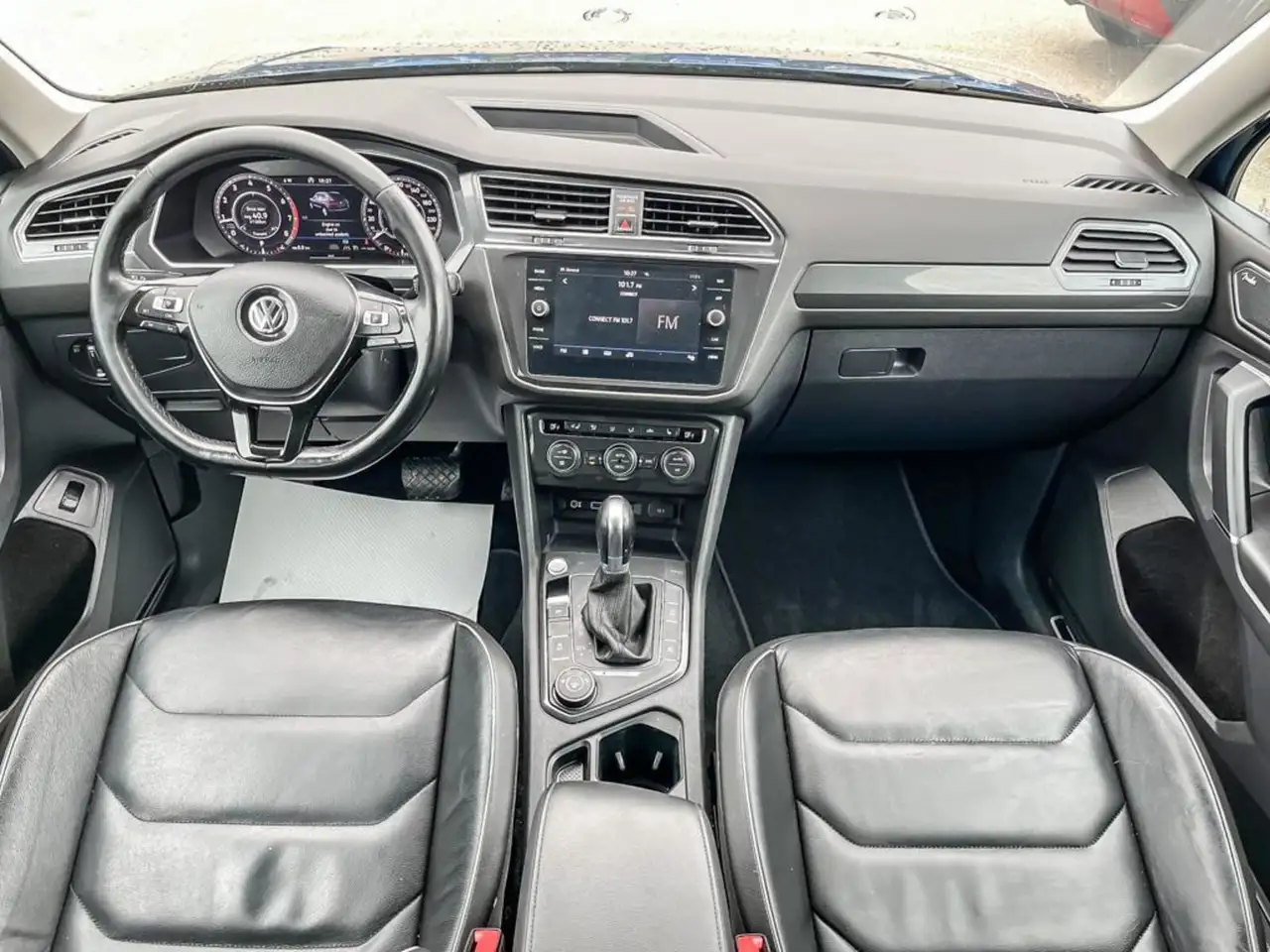 Volkswagen Tiguan снимка Volkswagen Tiguan