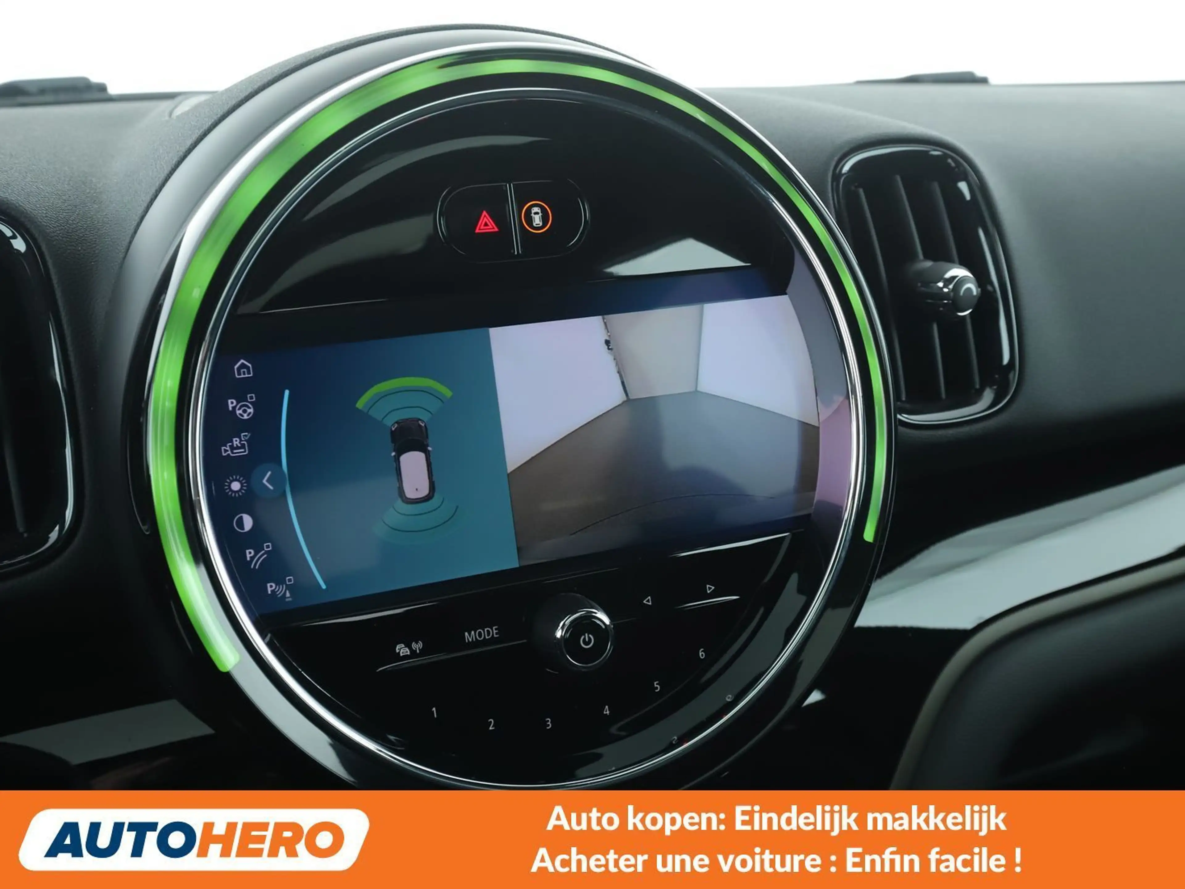 MINI Cooper SE Countryman Cooper SE ALL4 Untamed Edition — photo 9