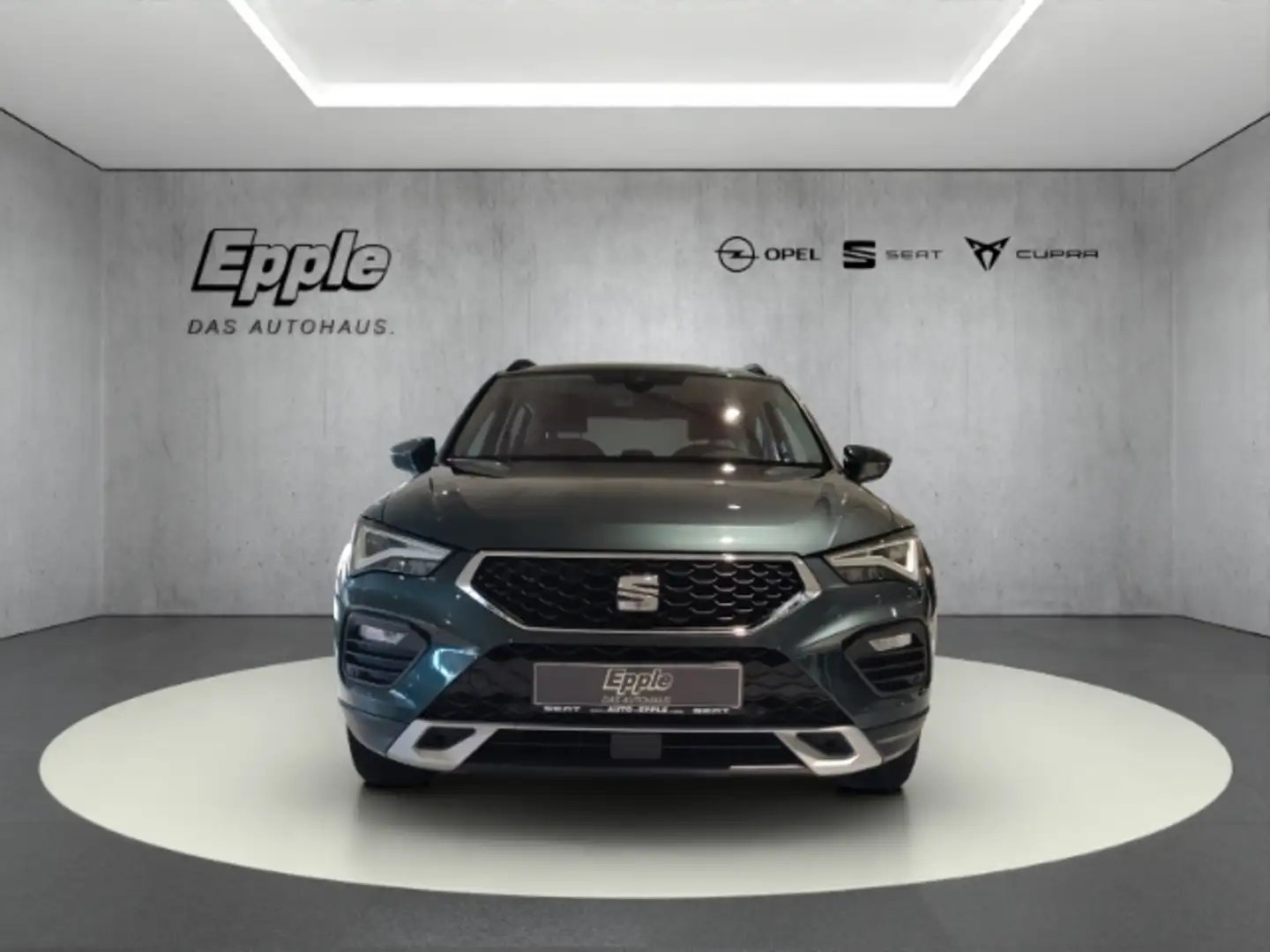 SEAT Ateca Style AHK-klappbar LED El. Heckklappe klimaut. Grün - 2