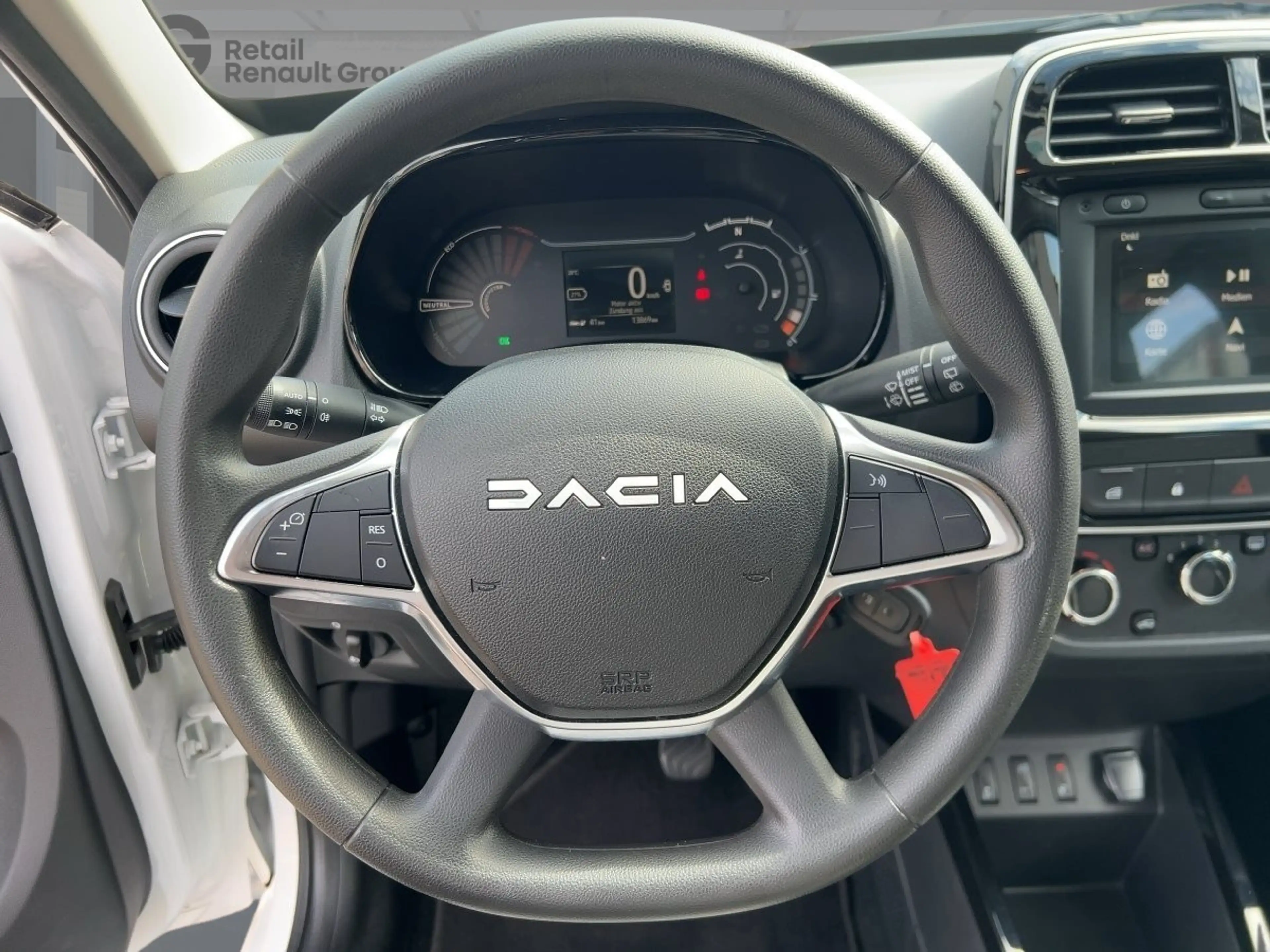Dacia Spring Essential 45 — photo 11