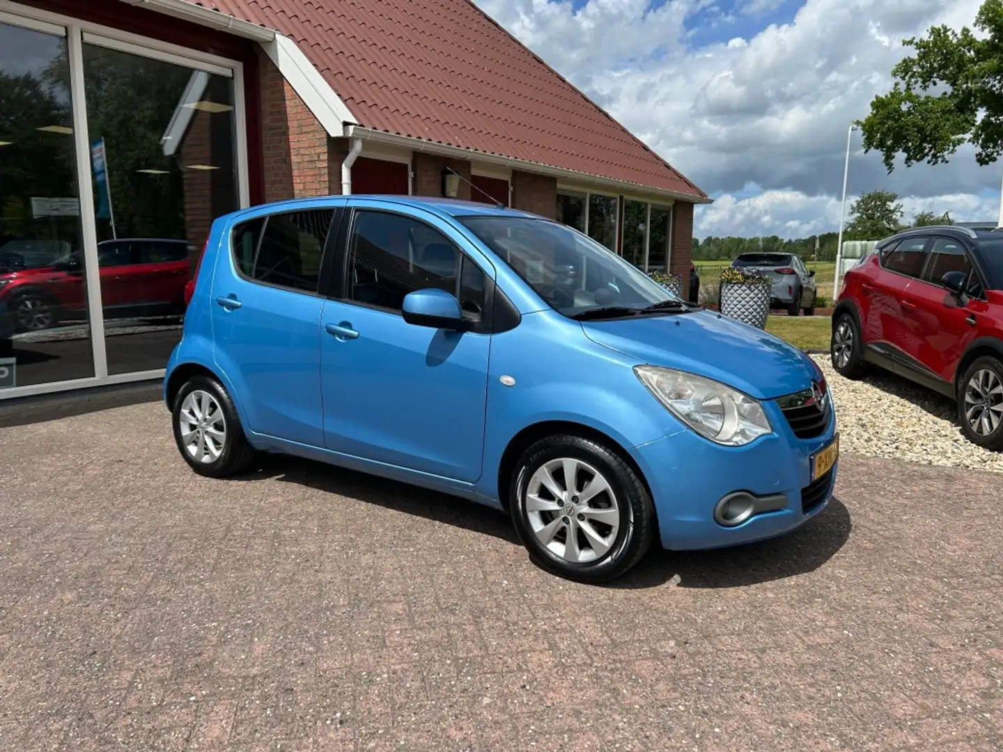 Opel Agila 1.0 BERLIN HOGE INSTAP & HOGE ZIT! 49.946 KM! Blauw - 1