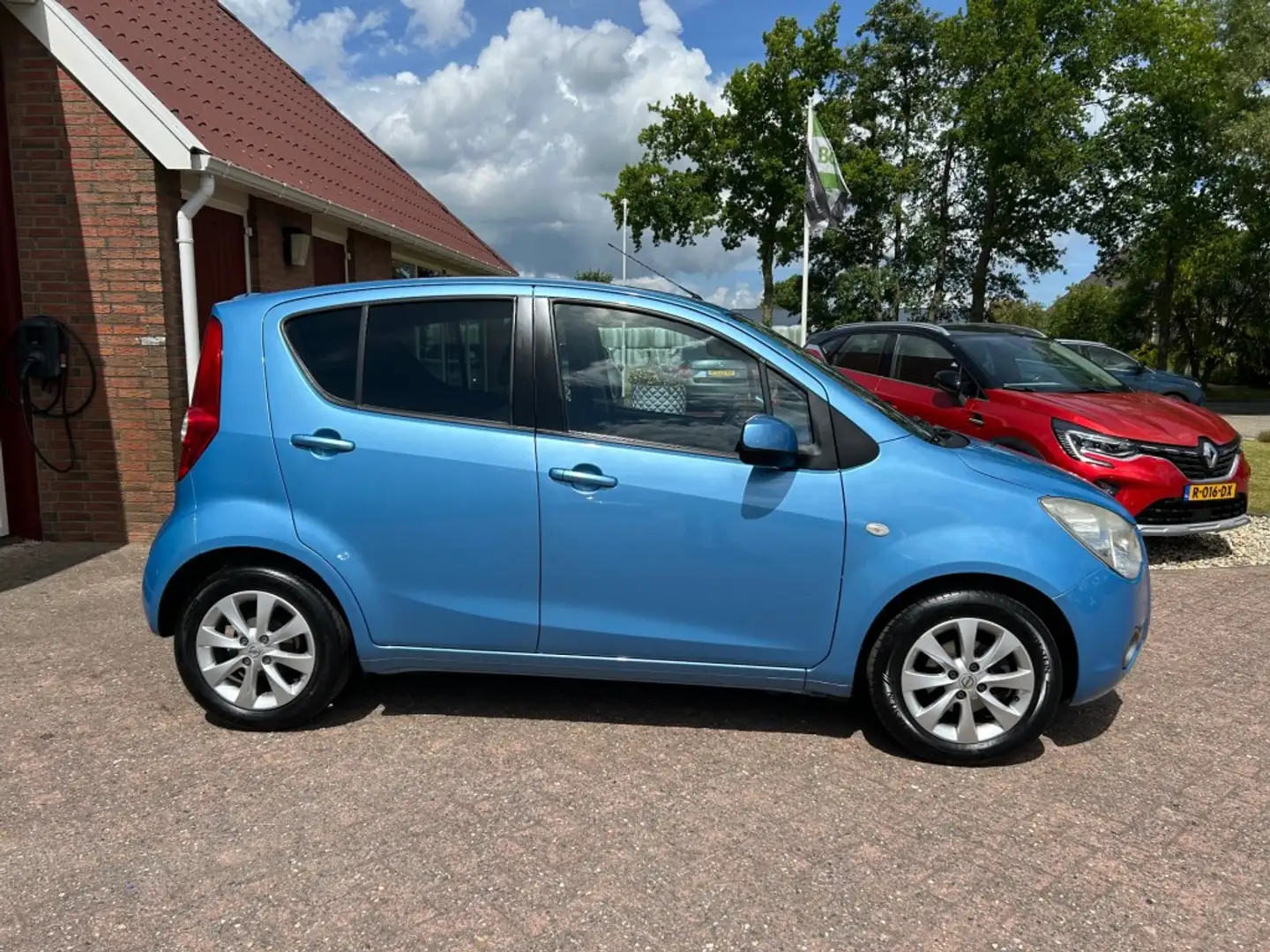 Opel Agila 1.0 BERLIN HOGE INSTAP & HOGE ZIT! 49.946 KM! Blauw - 2