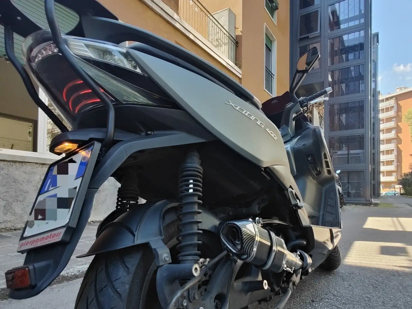 Kymco Xciting 400i Gri - 2