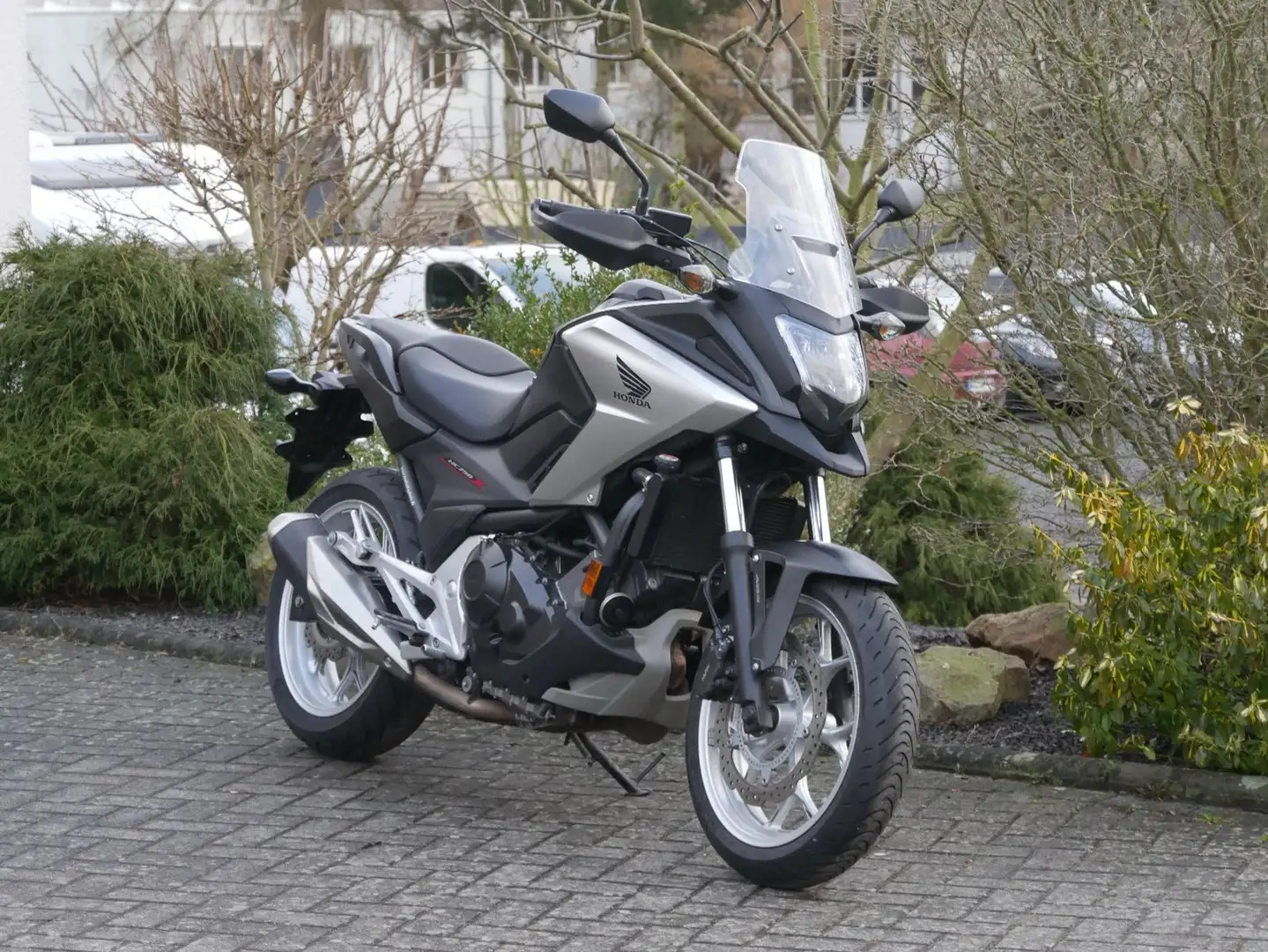 Honda NC 750 X  Tiefer Negro - 1