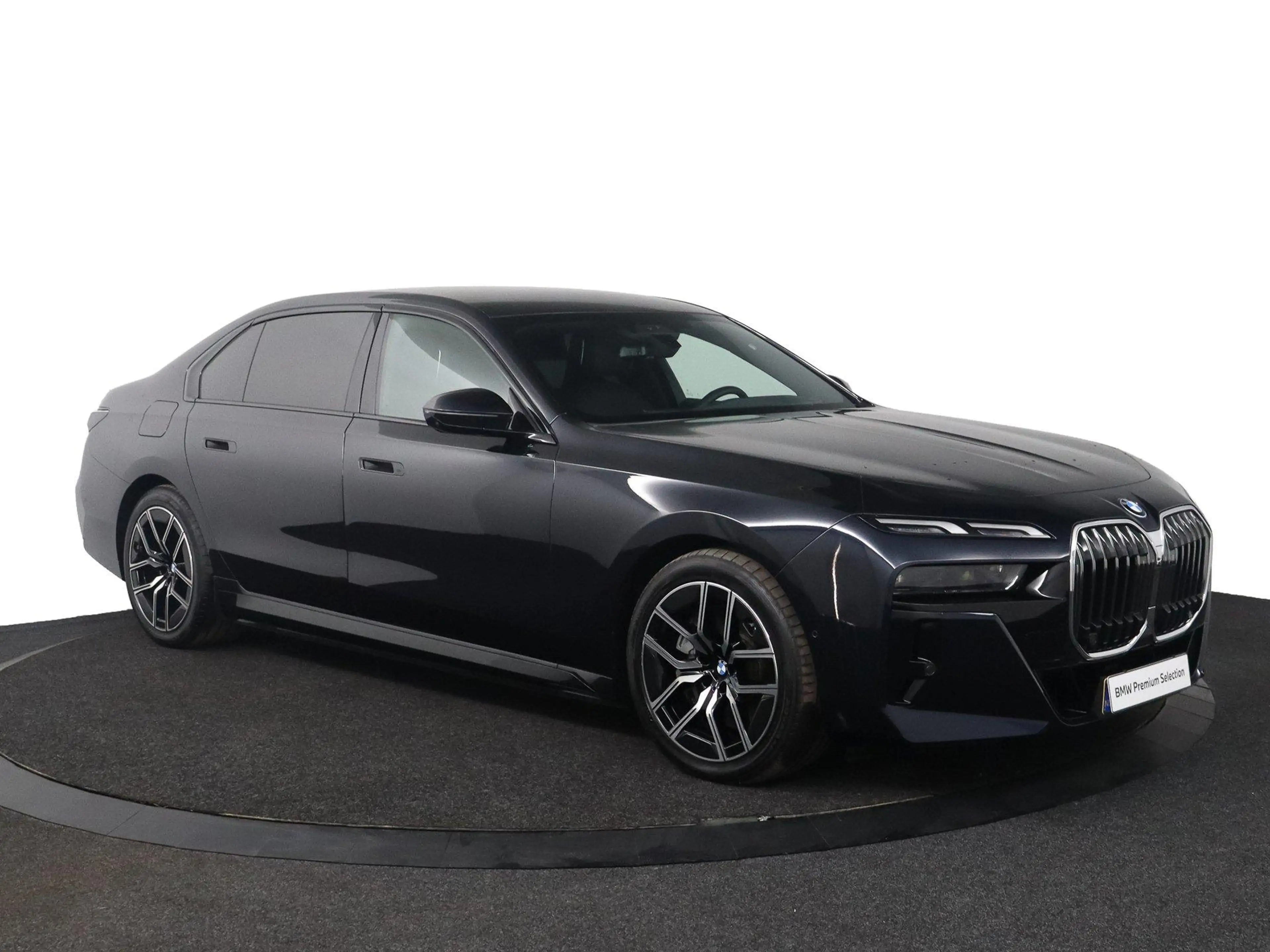 BMW 750 7-serie 750e xDrive | M Sport | Individual Vollede — photo 12