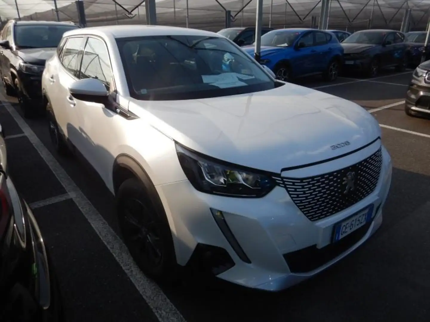 Peugeot 2008 e-2008 Active Pack 100kW - 2k* Blanc - 1