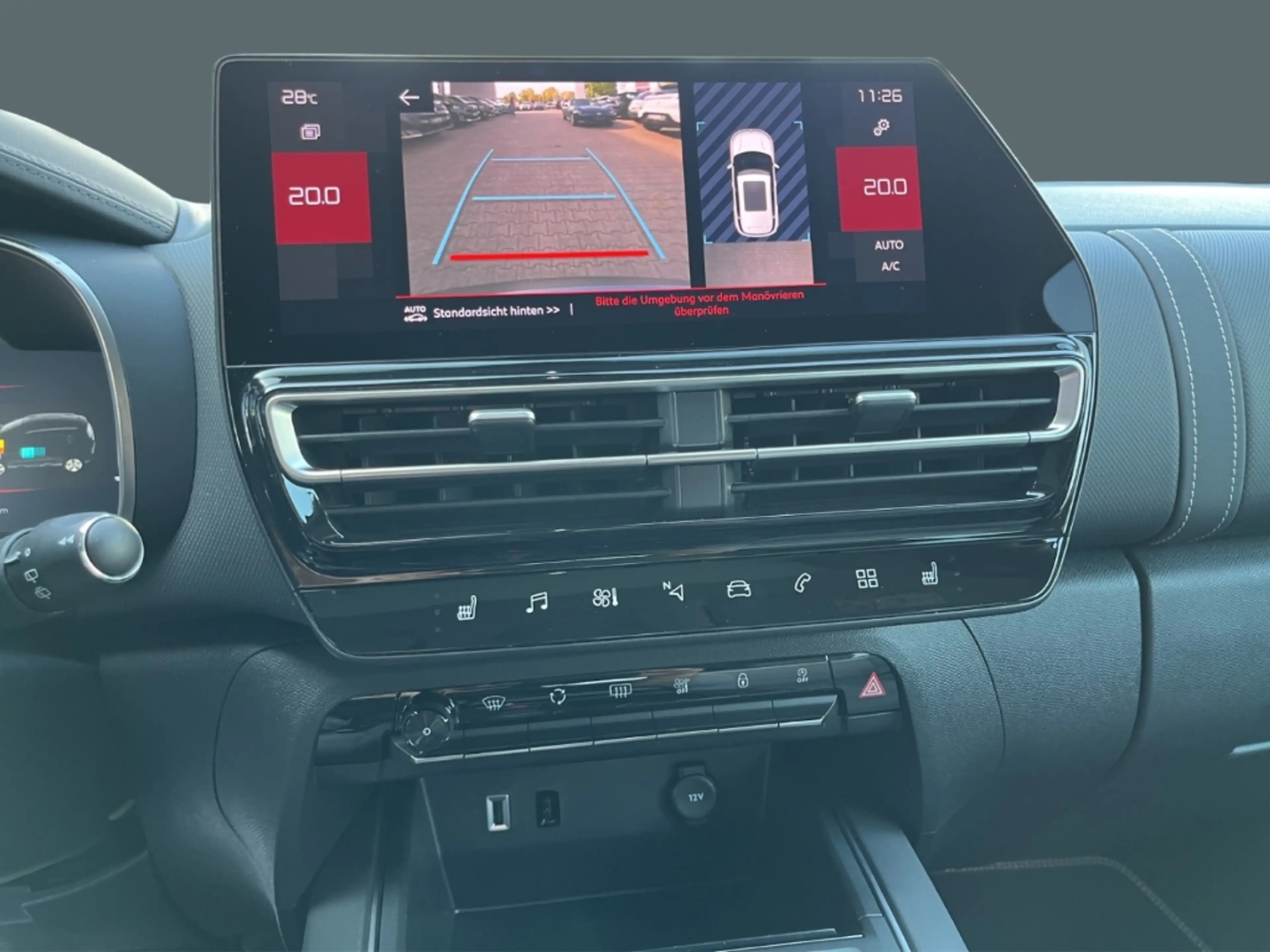 Citroen C5 Aircross Panorama-Dach LED ACC Kamera Keyless — photo 15
