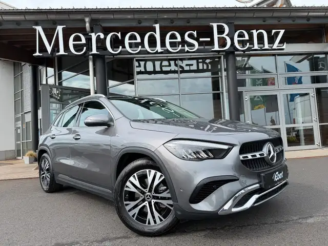 Mercedes-Benz GLA 200 d Progressive AHK+TOTW+R Kamera+Carplay