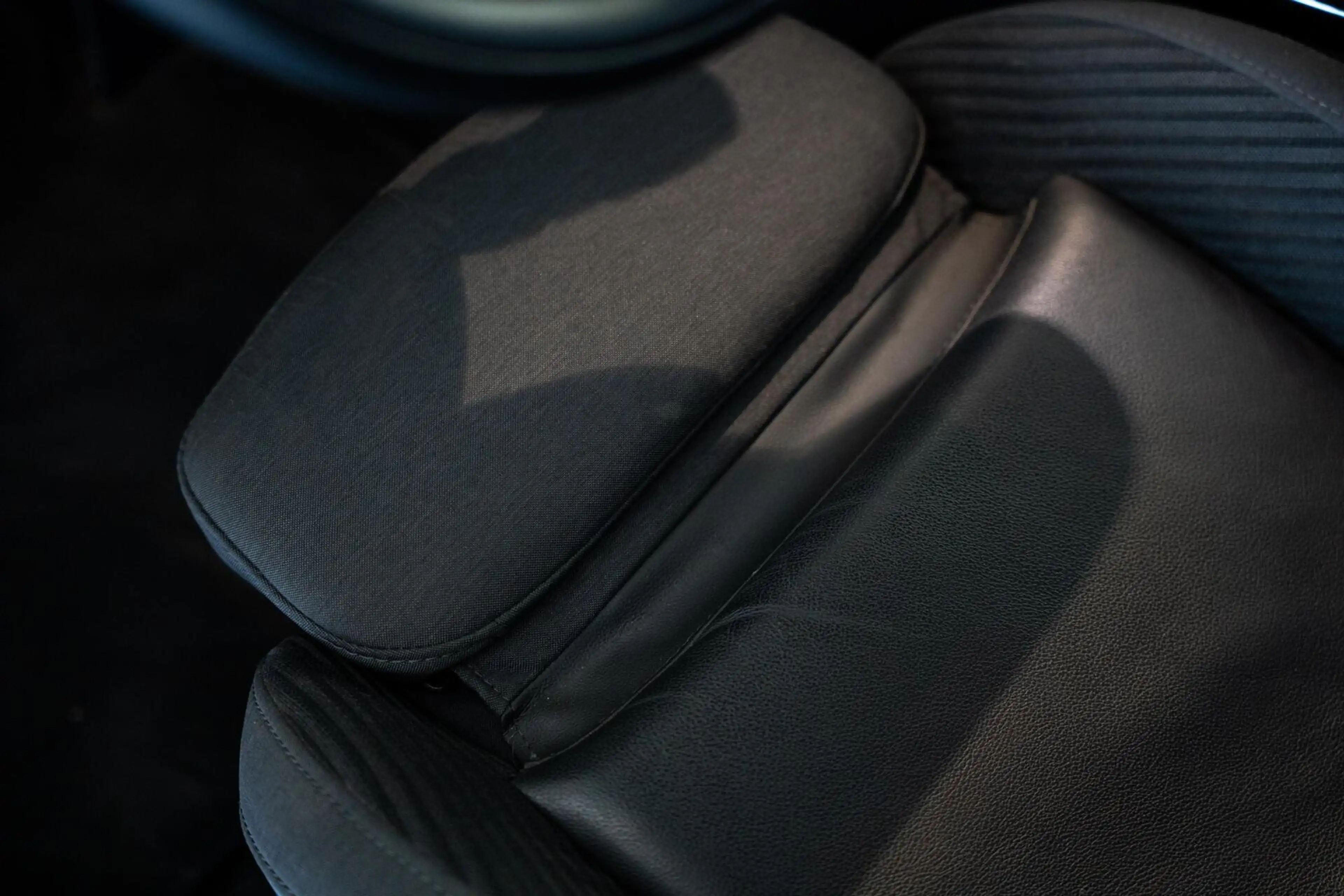 MINI One Clubman Business / Climate / Sportstoelen / PDC Achter — photo 16