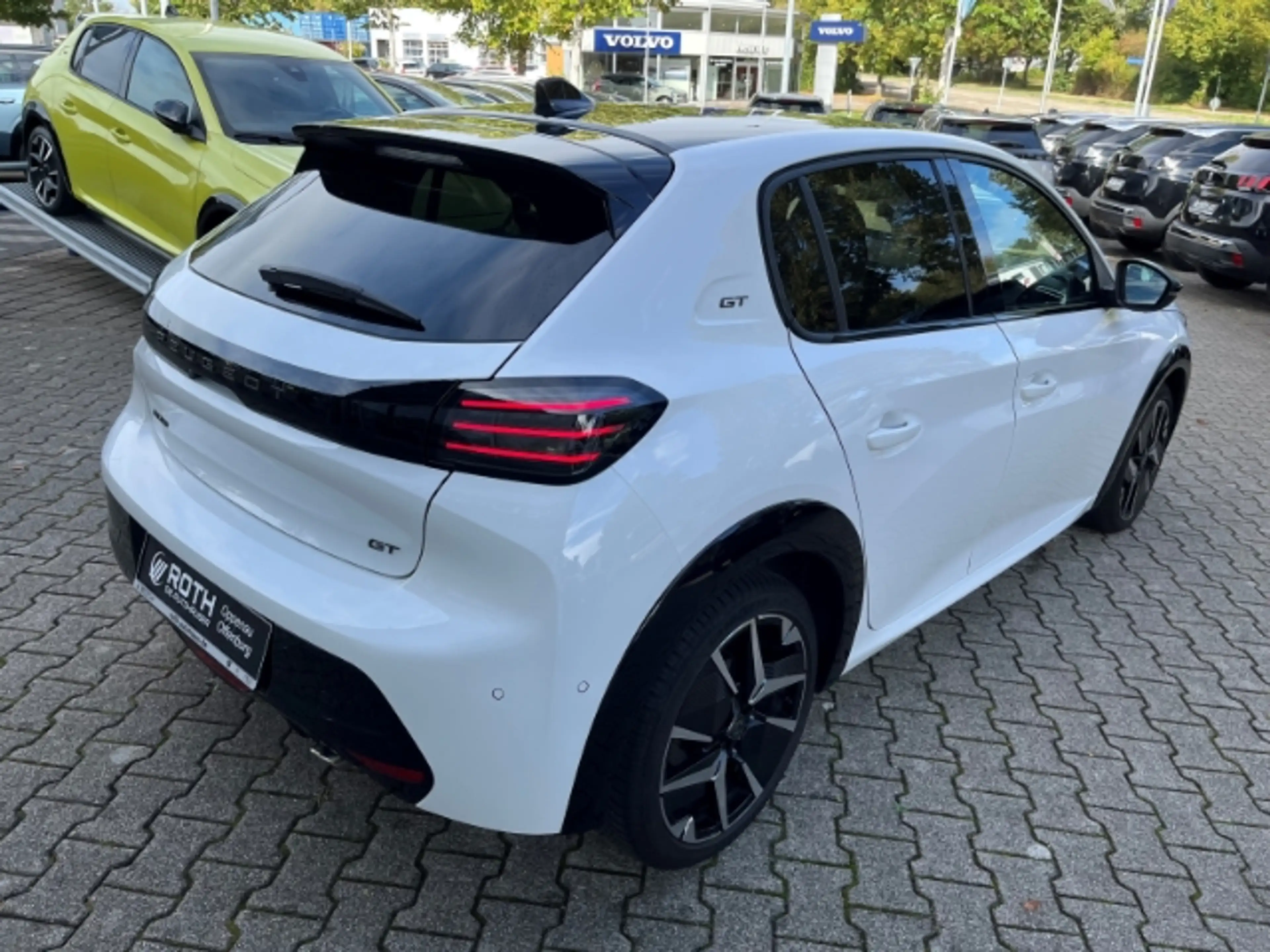 Peugeot 208 GT Navi Klima Kamera LED LM-felgen — photo 4
