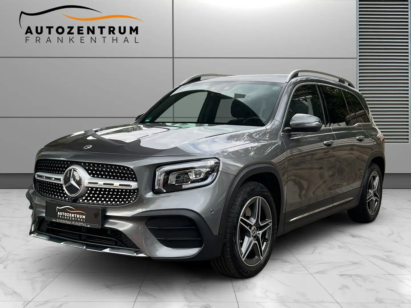 Mercedes-Benz GLB 250 4Matic AMG HuD 360° Grey - 1