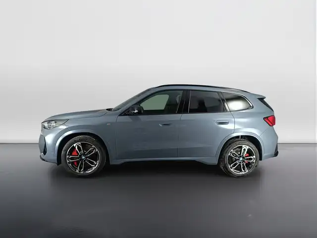 BMW X1 view 6