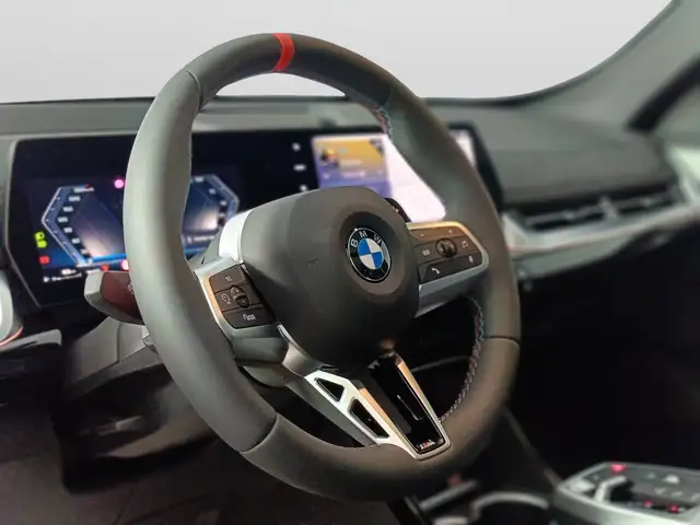 BMW X1 view 12
