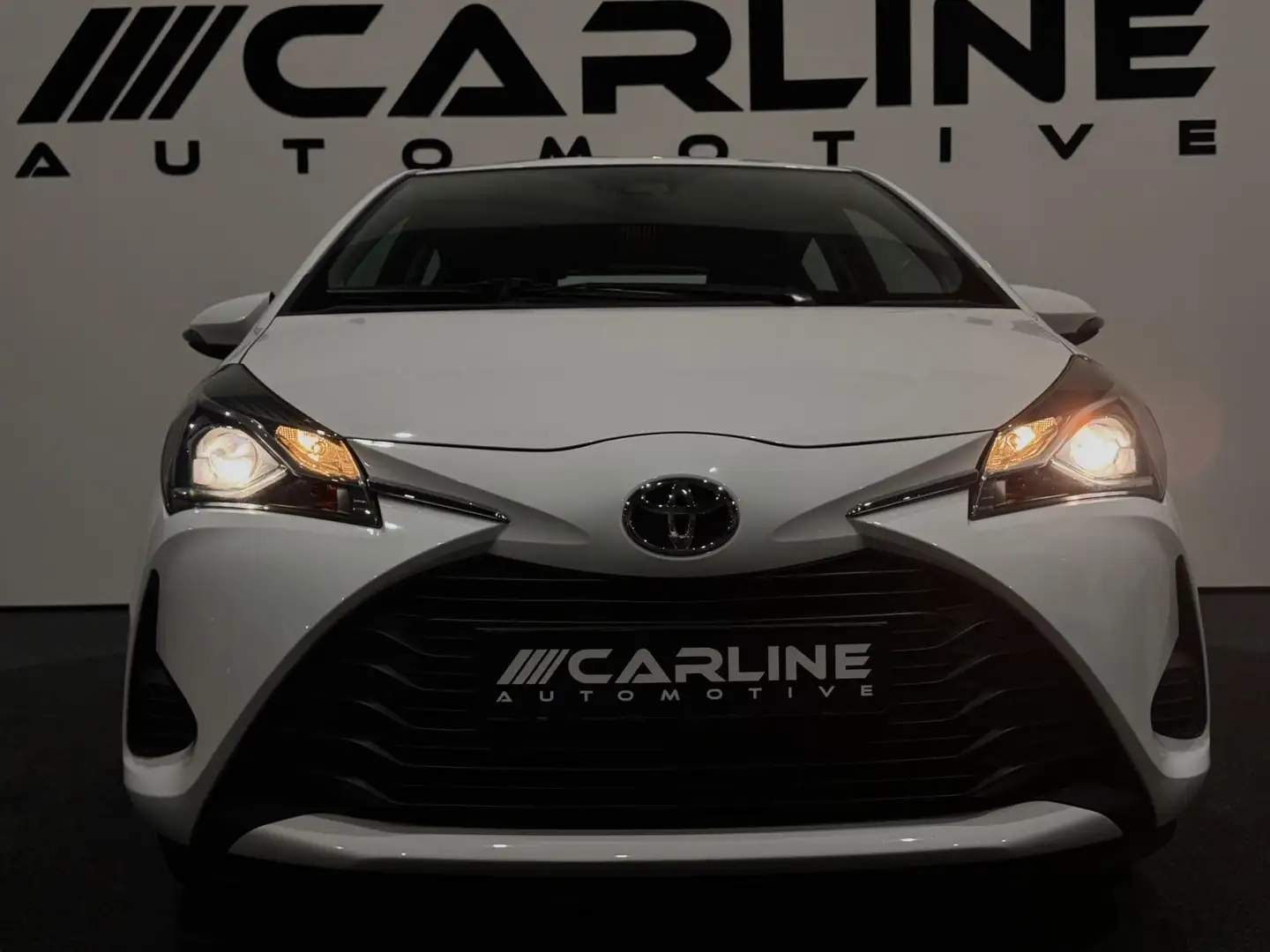 Toyota Yaris 1.0 VVT-i Active ASSIST NAVI AIRCO CLIMATE BLEUTOO Blanco - 2