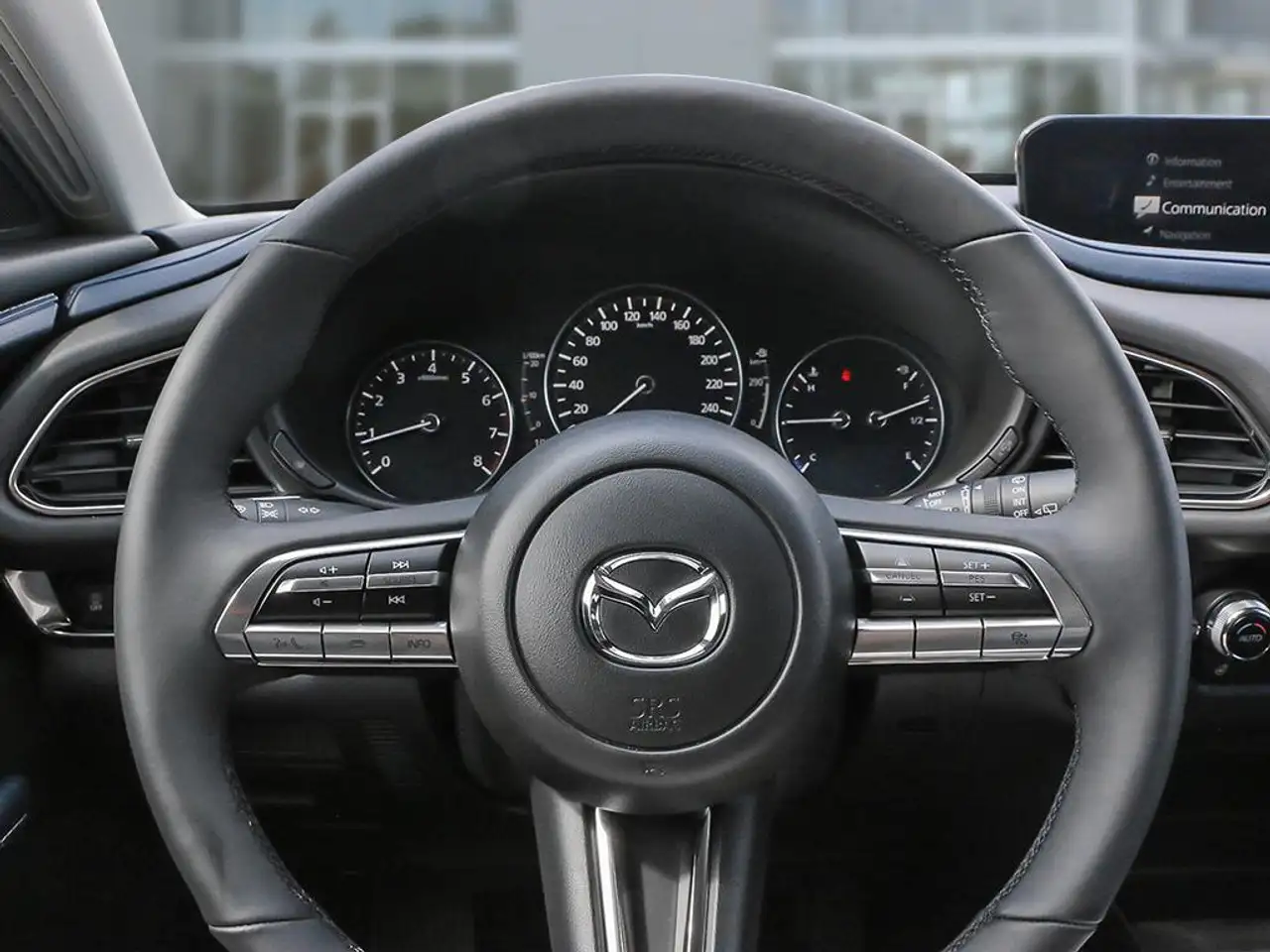 Mazda CX-30 снимка Mazda CX-30