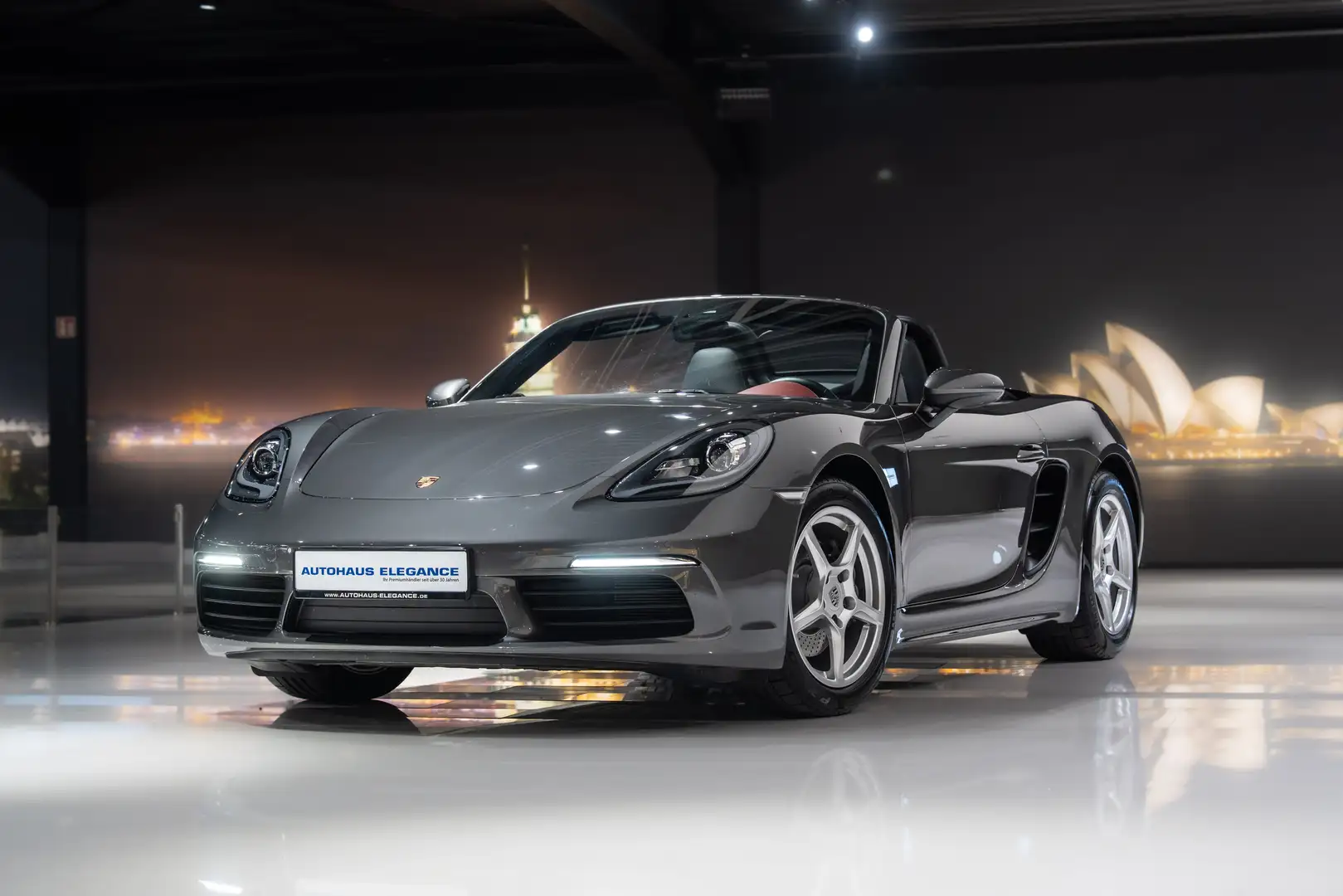 Porsche Boxster 718*SPORTSITZE*PDK*BI-XENON*1.HAND*HIFI* Grau - 1