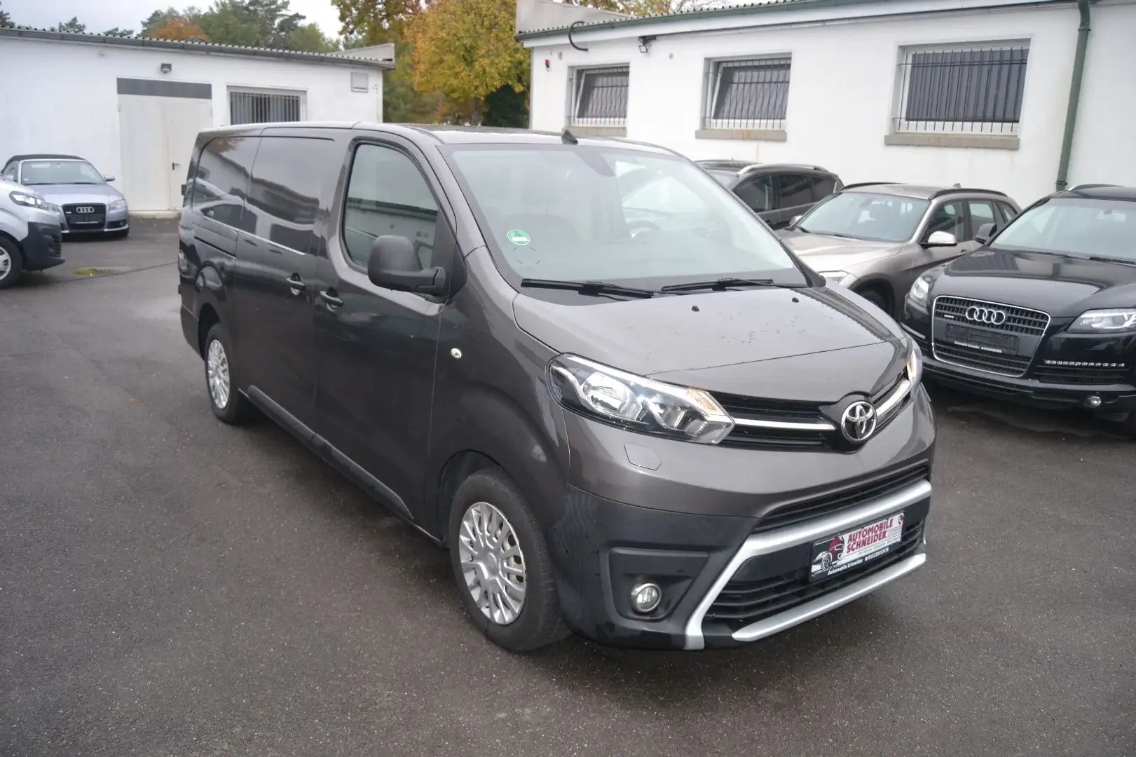 Toyota Proace L2Kasten Meister Automatik Gri - 2