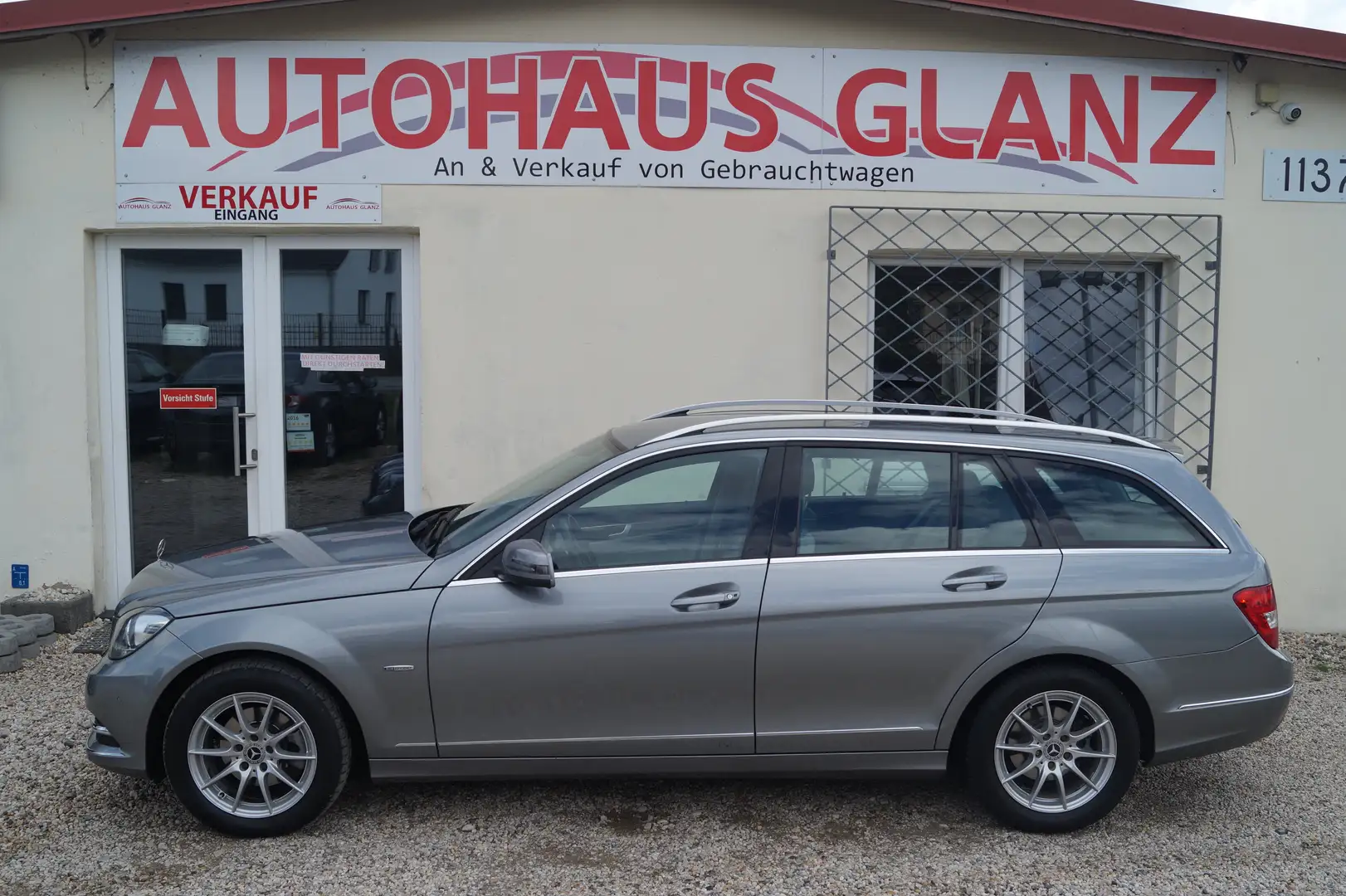 Mercedes-Benz C 180 C 180 T CGI BlueEfficiency H&K Grau - 2