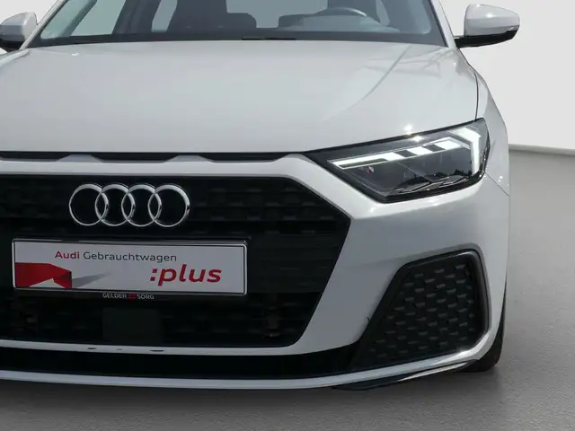 Audi A1 view 12