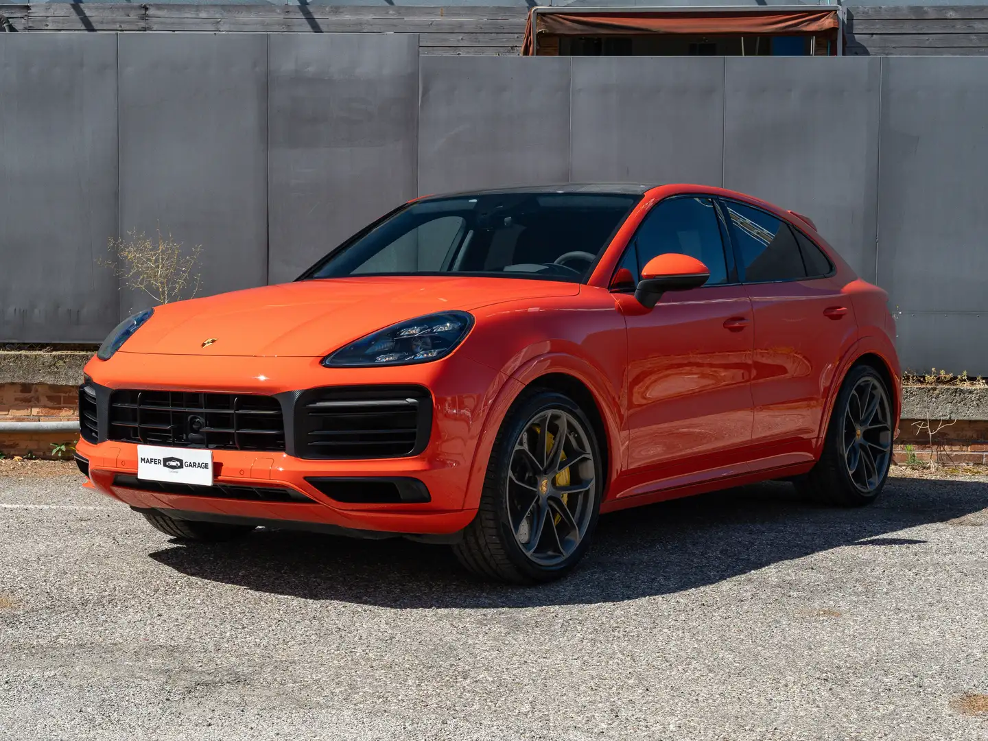 Porsche Cayenne Cayenne Coupe - PDCC, CARBO, MATRIX,ASSE STERZANTE Orange - 1