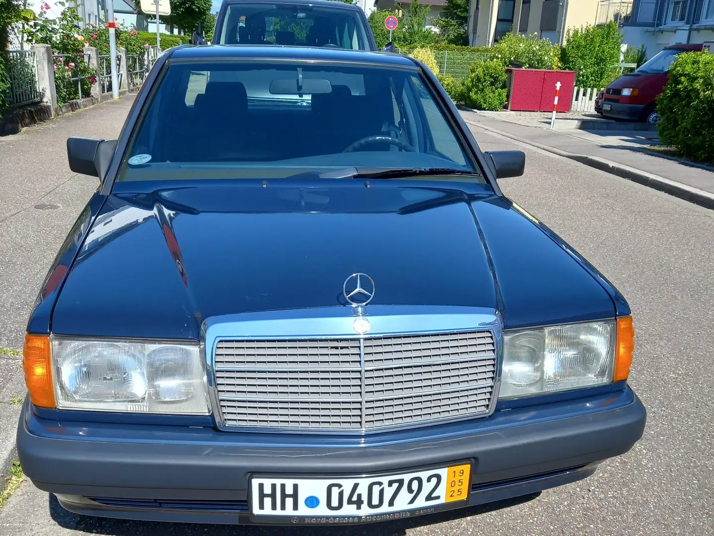 Mercedes-Benz 190 Синий - 1