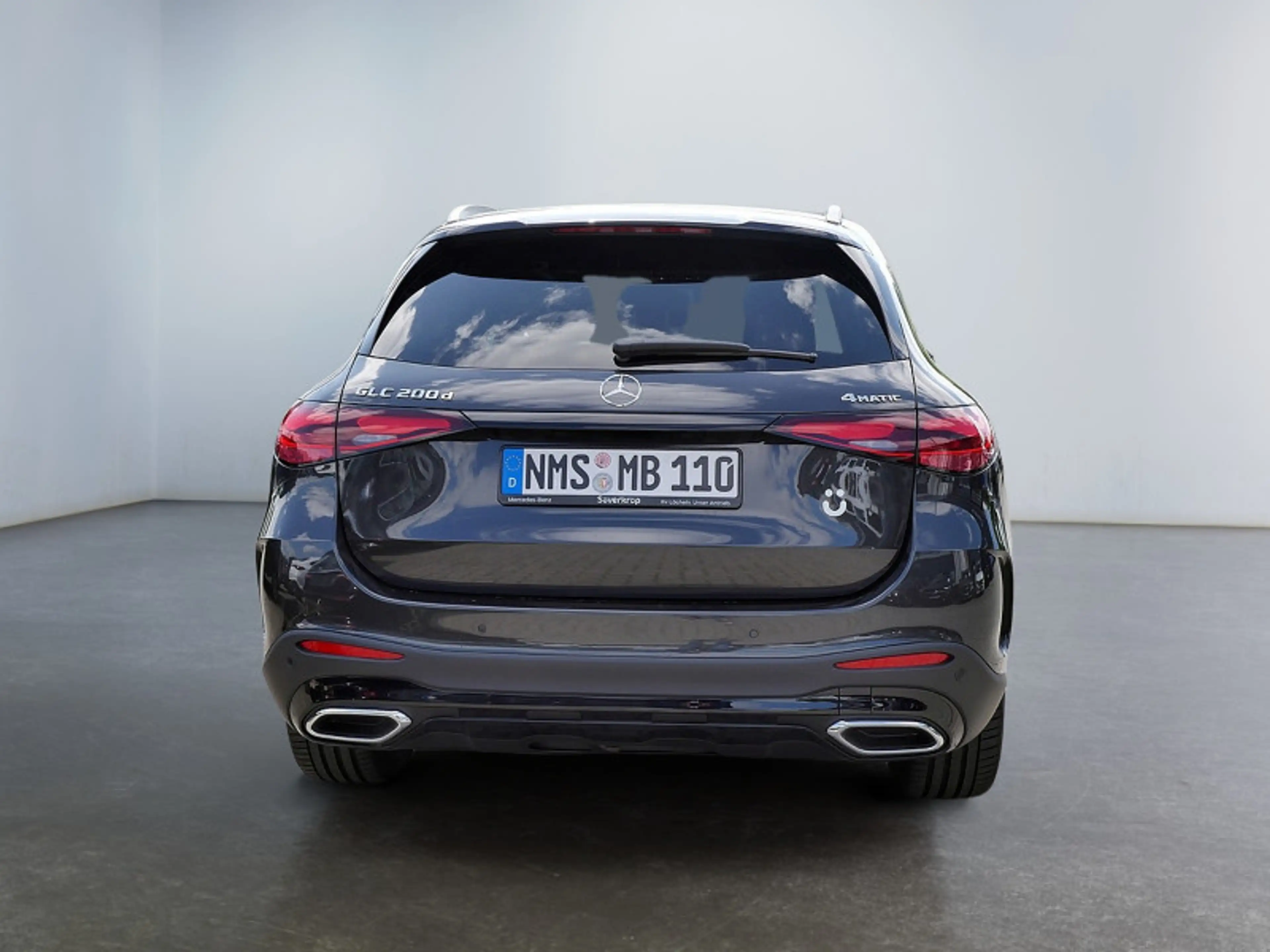 Mercedes-Benz GLC 200 d 4MATIC AMG NIGHT MEMO 360 AHK DISTR — photo 4