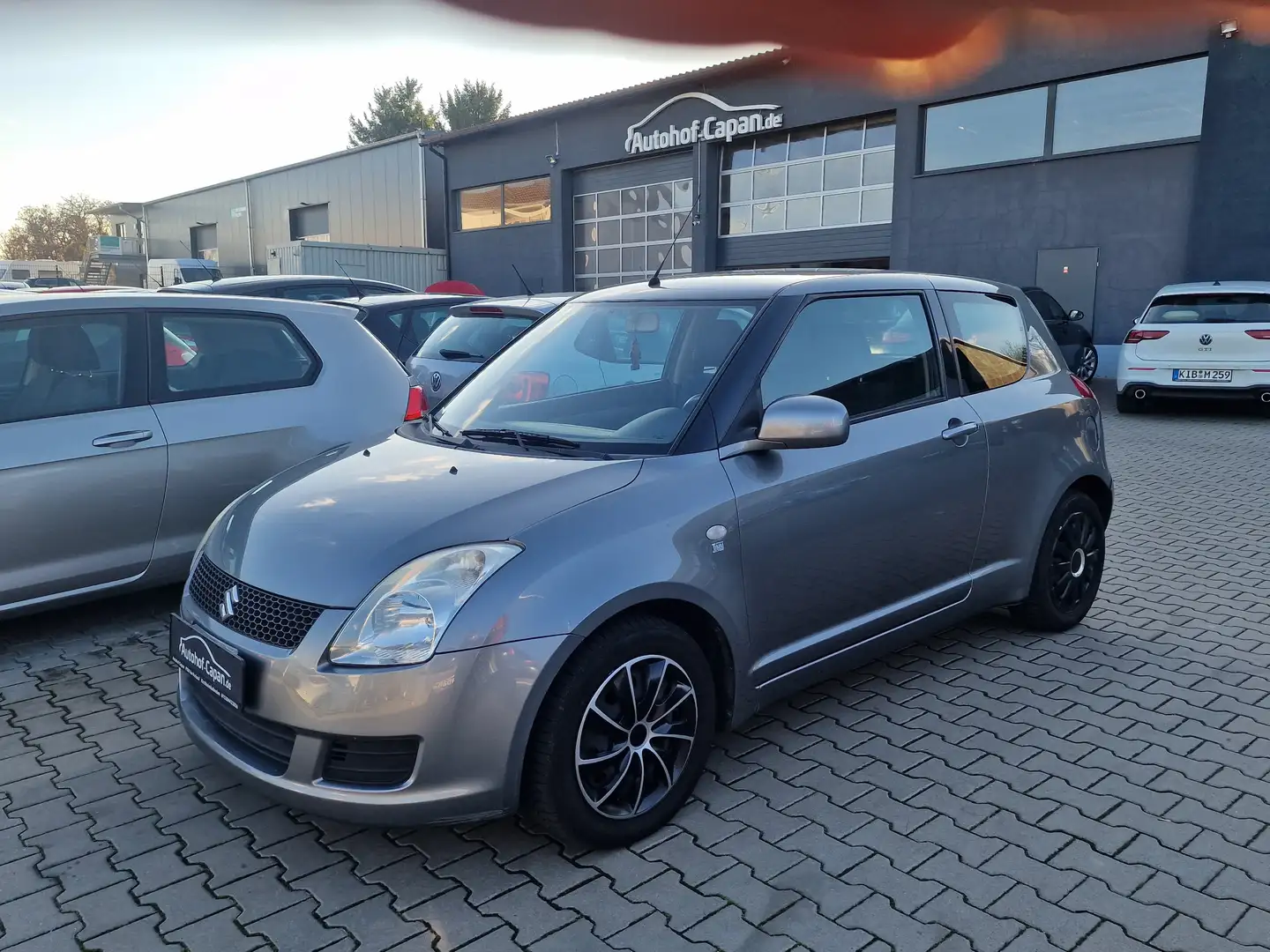 Suzuki Swift Swift Lim. Classic/TÜV NEU/Allwetter/ZV/Eu4/ Grigio - 1