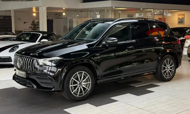 Mercedes-Benz Gle view 2