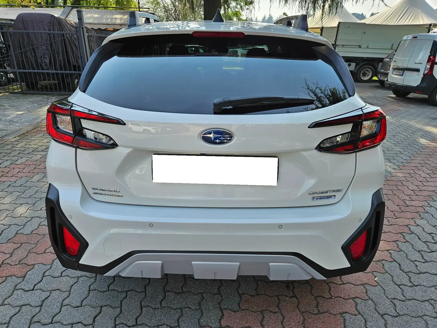 Subaru Crosstrek 2.0i e-boxer STYLE XTRA - IBRIDA Bianco - 2