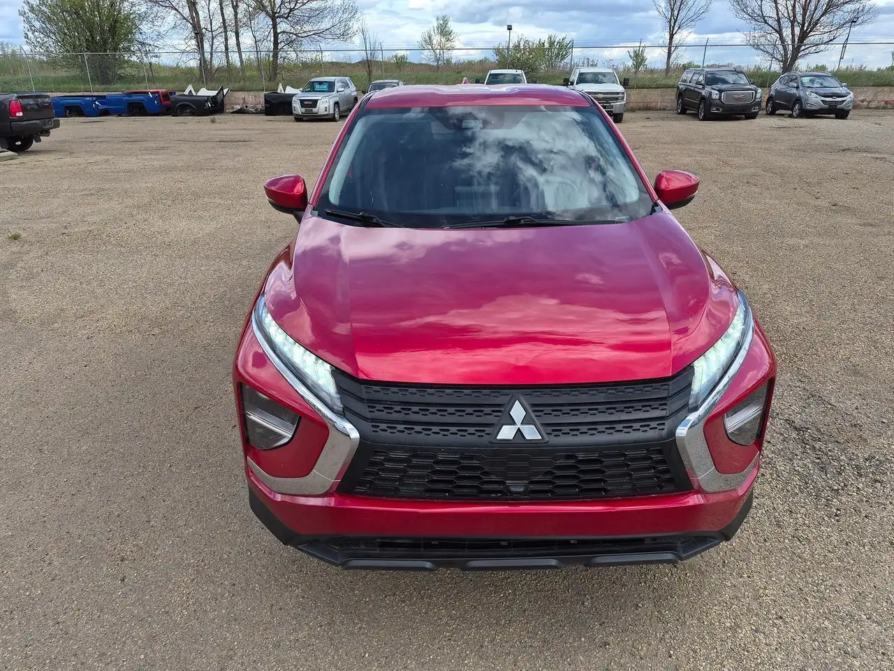 Mitsubishi Eclipse Cross снимка Mitsubishi Eclipse Cross