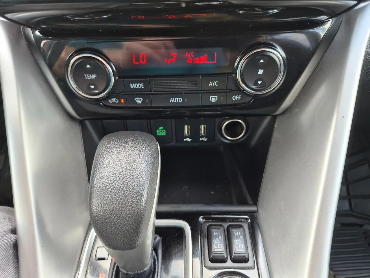 Mitsubishi Eclipse Cross снимка Mitsubishi Eclipse Cross