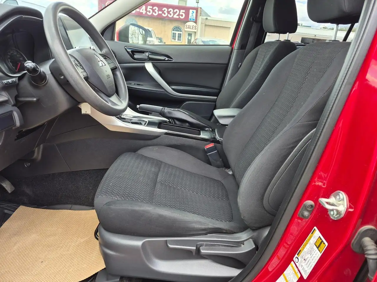Mitsubishi Eclipse Cross снимка Mitsubishi Eclipse Cross