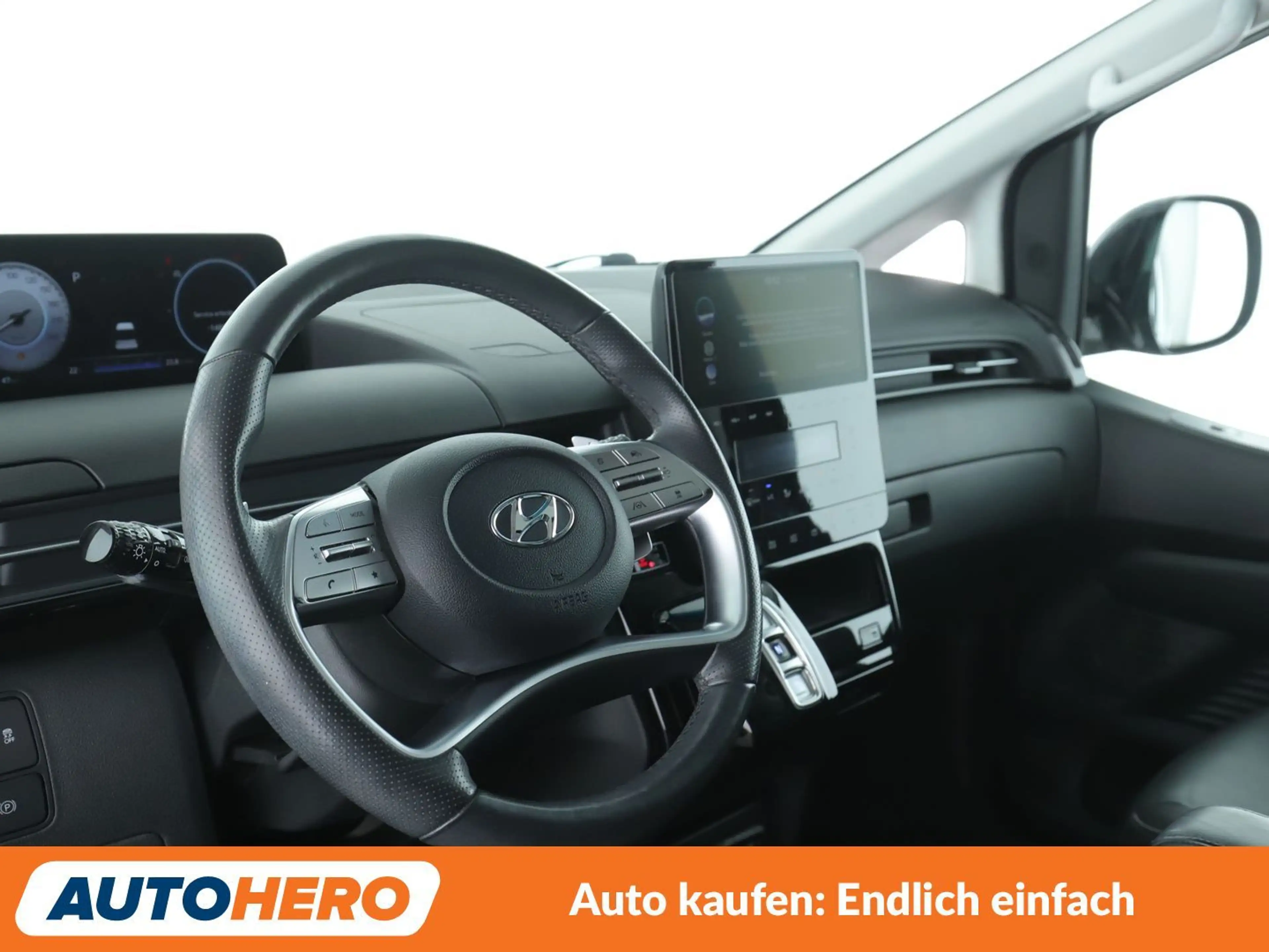 Hyundai STARIA 2.2 CRDi Signature 4WD Aut.*NAVI*LED*ACC*SPUR* — photo 11