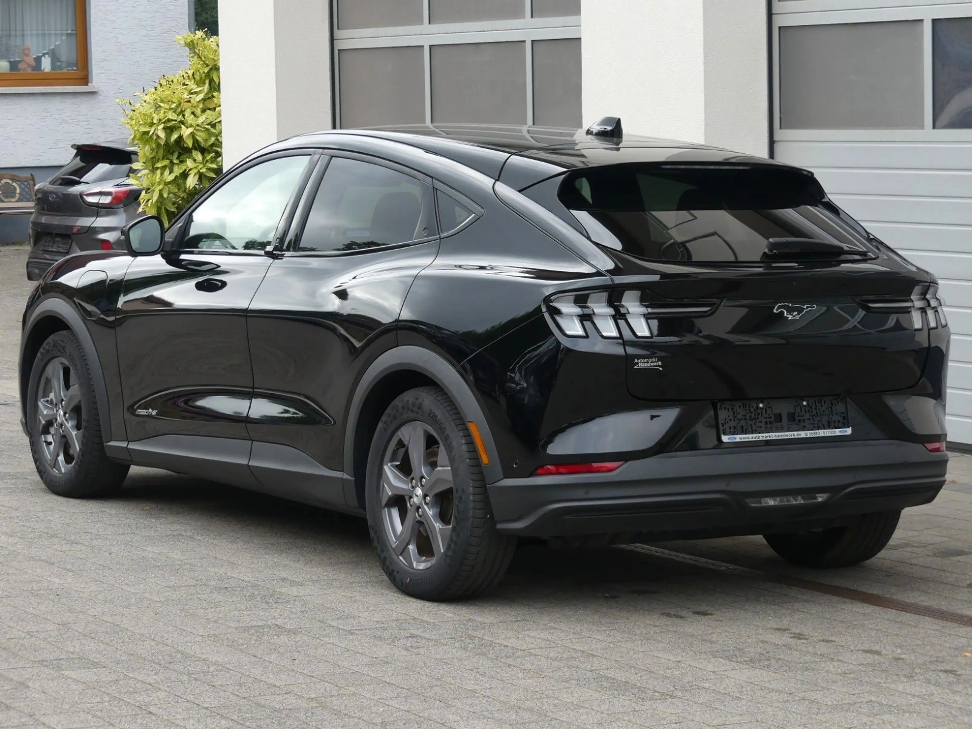 Ford Mustang Mach-E Basis — photo 6