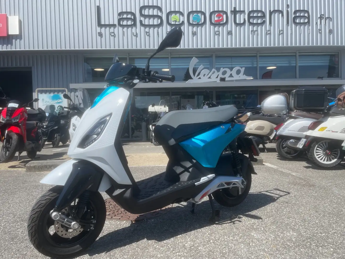 Piaggio Blanc - 1