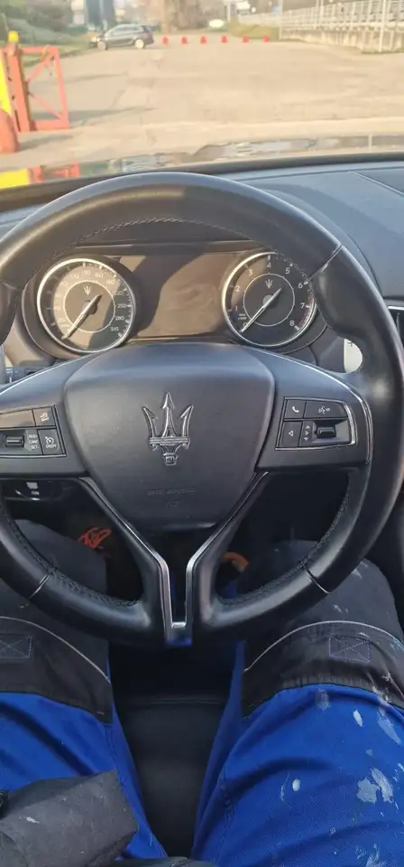 Maserati Levante 2021
