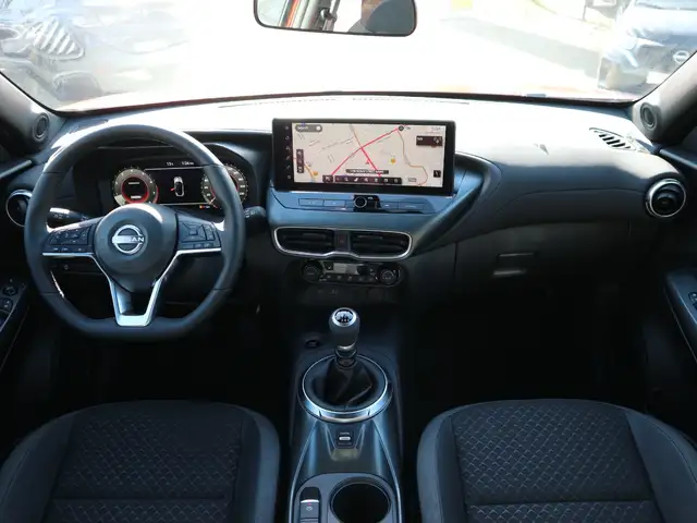 Nissan Juke view 19