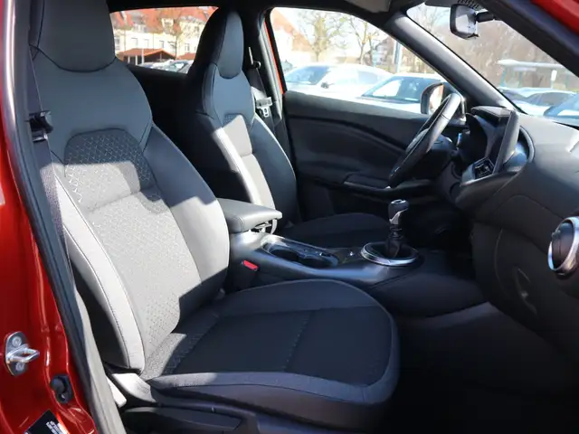 Nissan Juke view 23