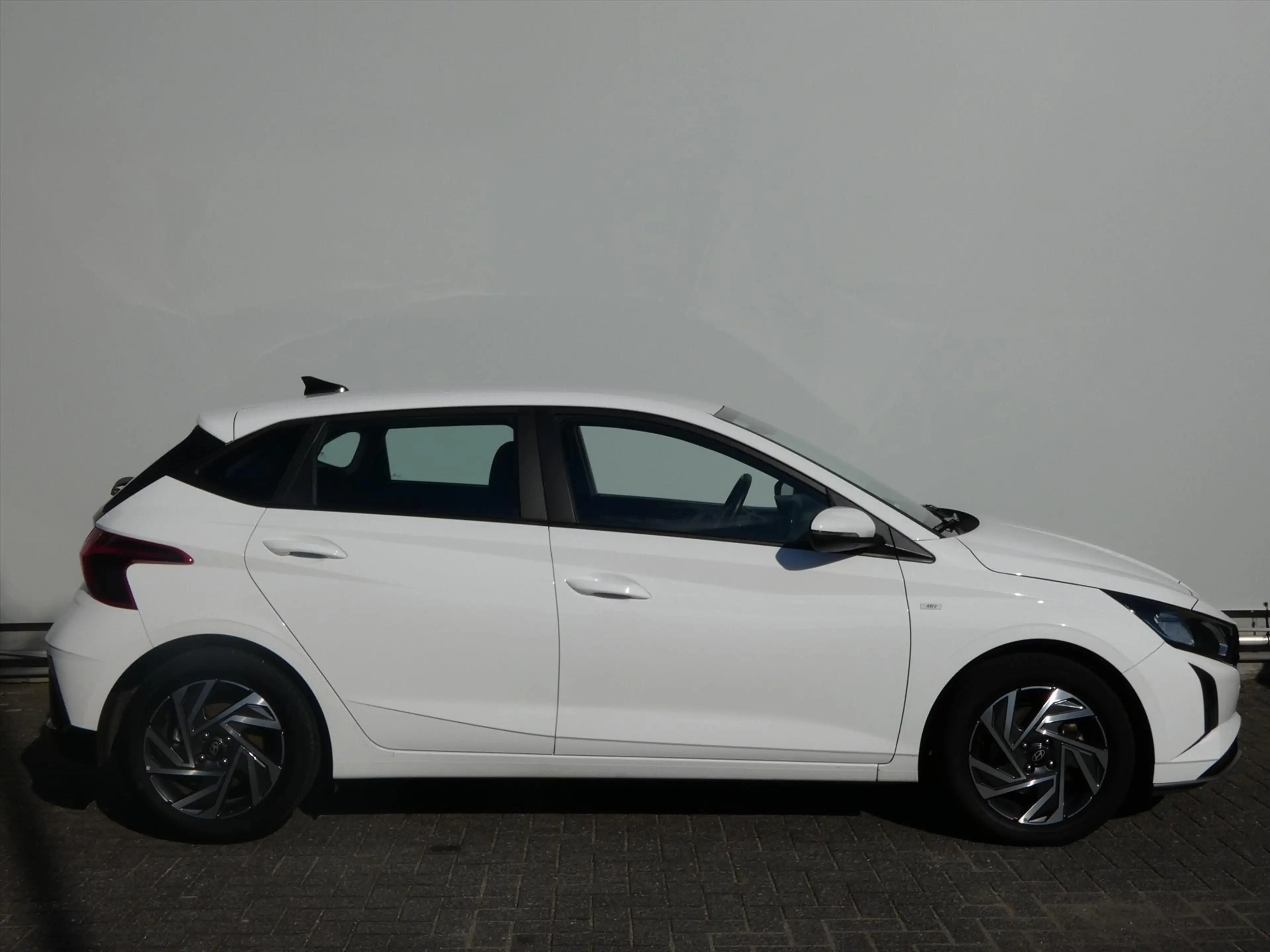 Hyundai i20 1.0 T-GDI 48V MHEV 100pk Comfort — photo 4