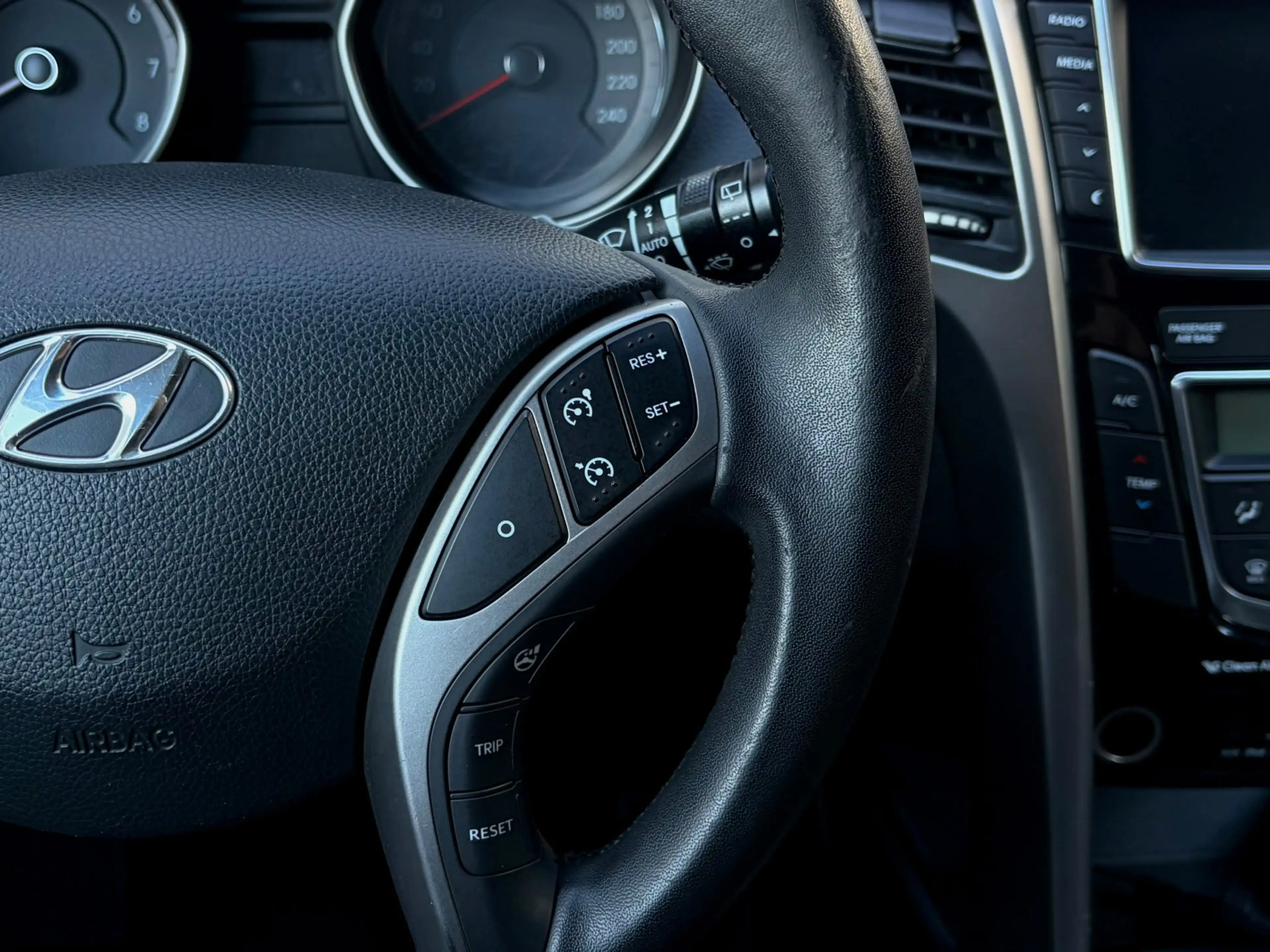 Hyundai i30 1.6 GDI i-Vision — photo 9