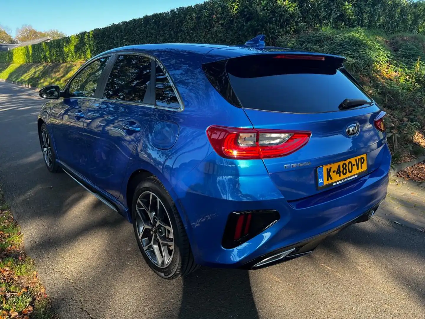 Kia Ceed / cee'd 1.5 T-GDi GT-Line Edition, Sportieve auto met 74.2 Blauw - 2