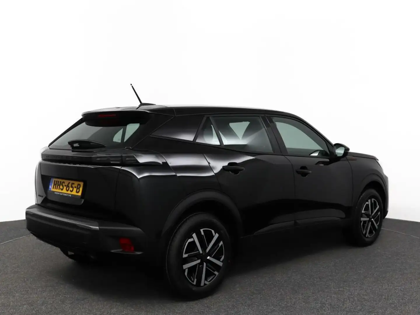 Peugeot 2008 1.2 100 PK Style | Navigatie Via App | Automatisch Zwart - 2