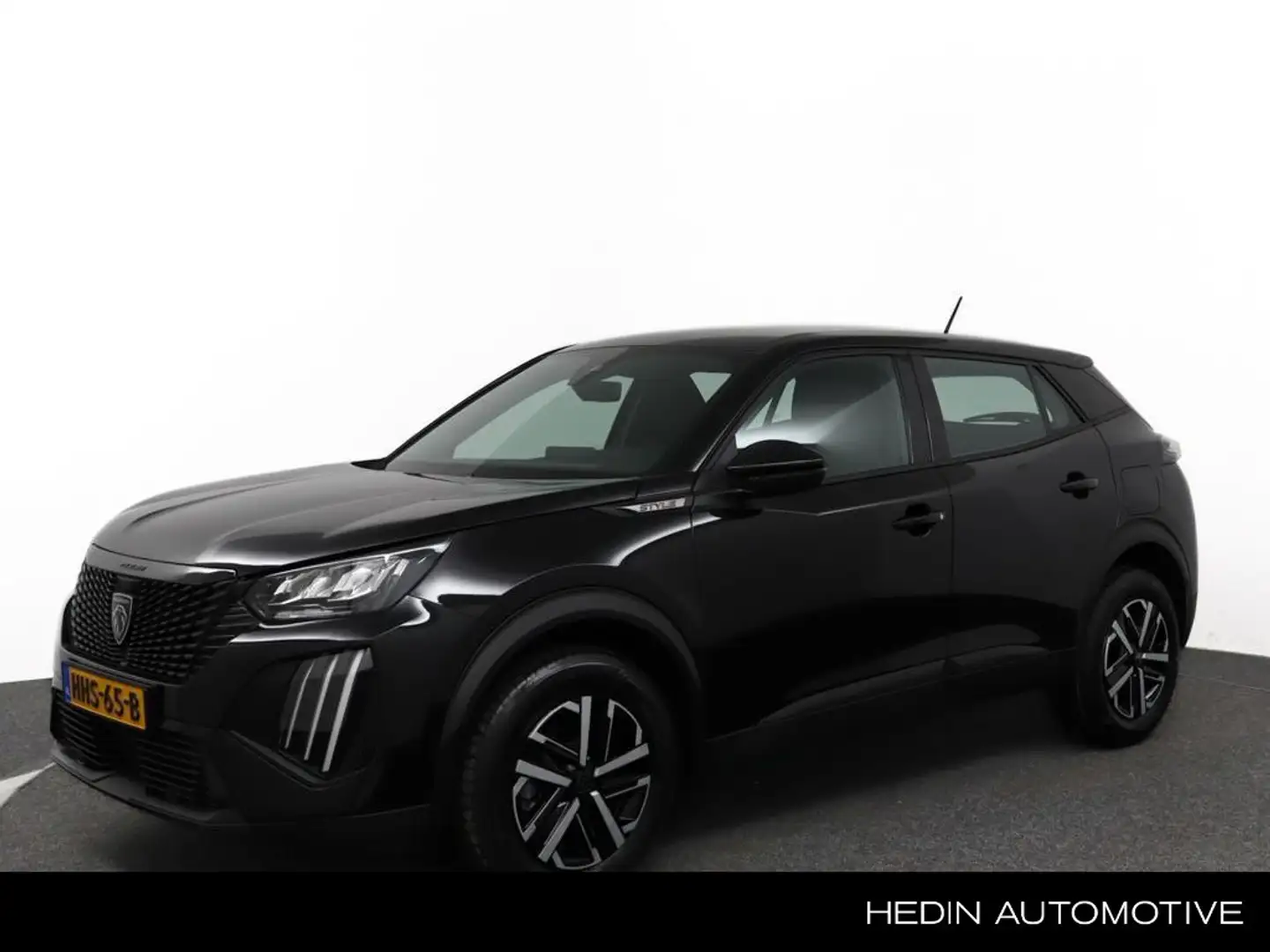 Peugeot 2008 1.2 100 PK Style | Navigatie Via App | Automatisch Zwart - 1